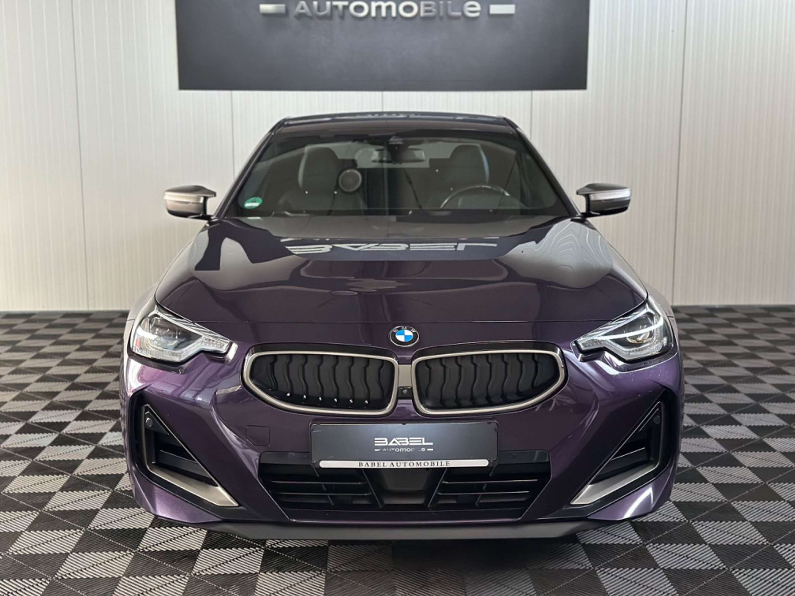 BMW - M2