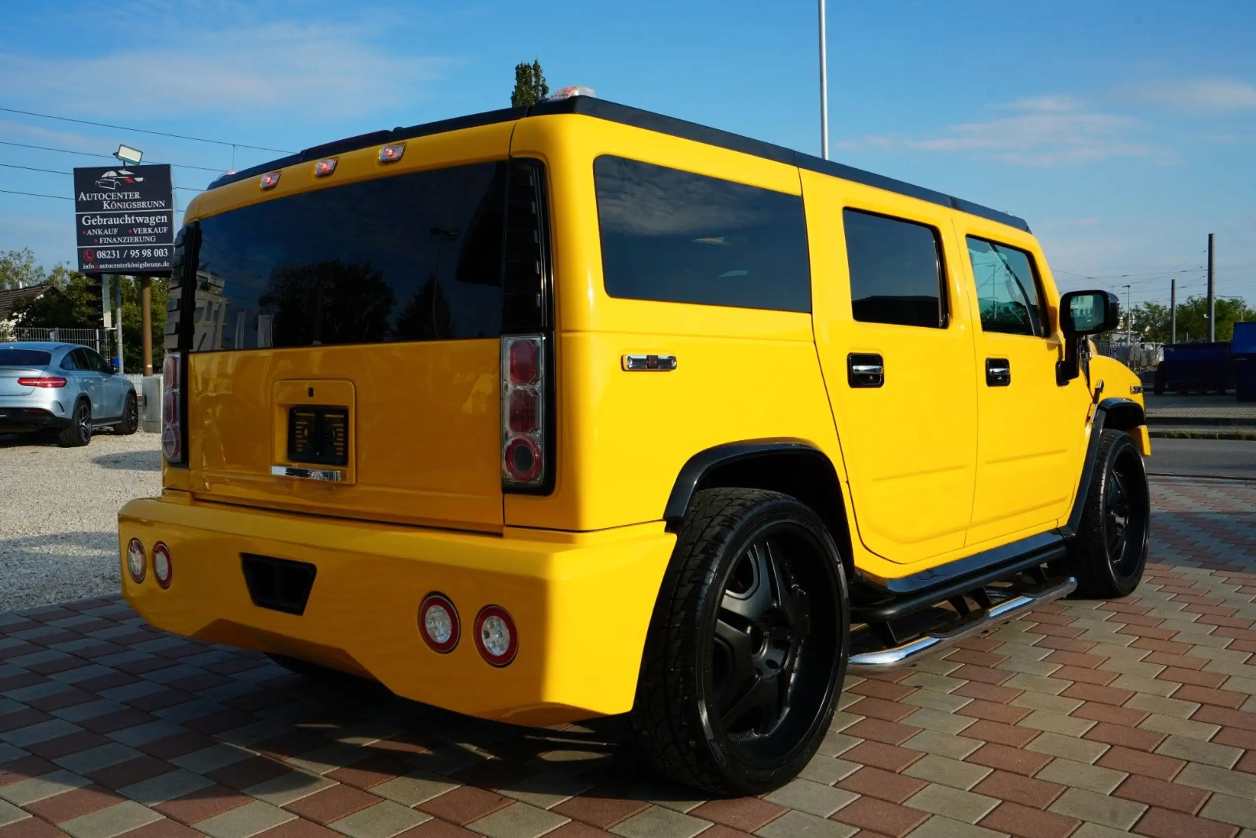 HUMMER - H2