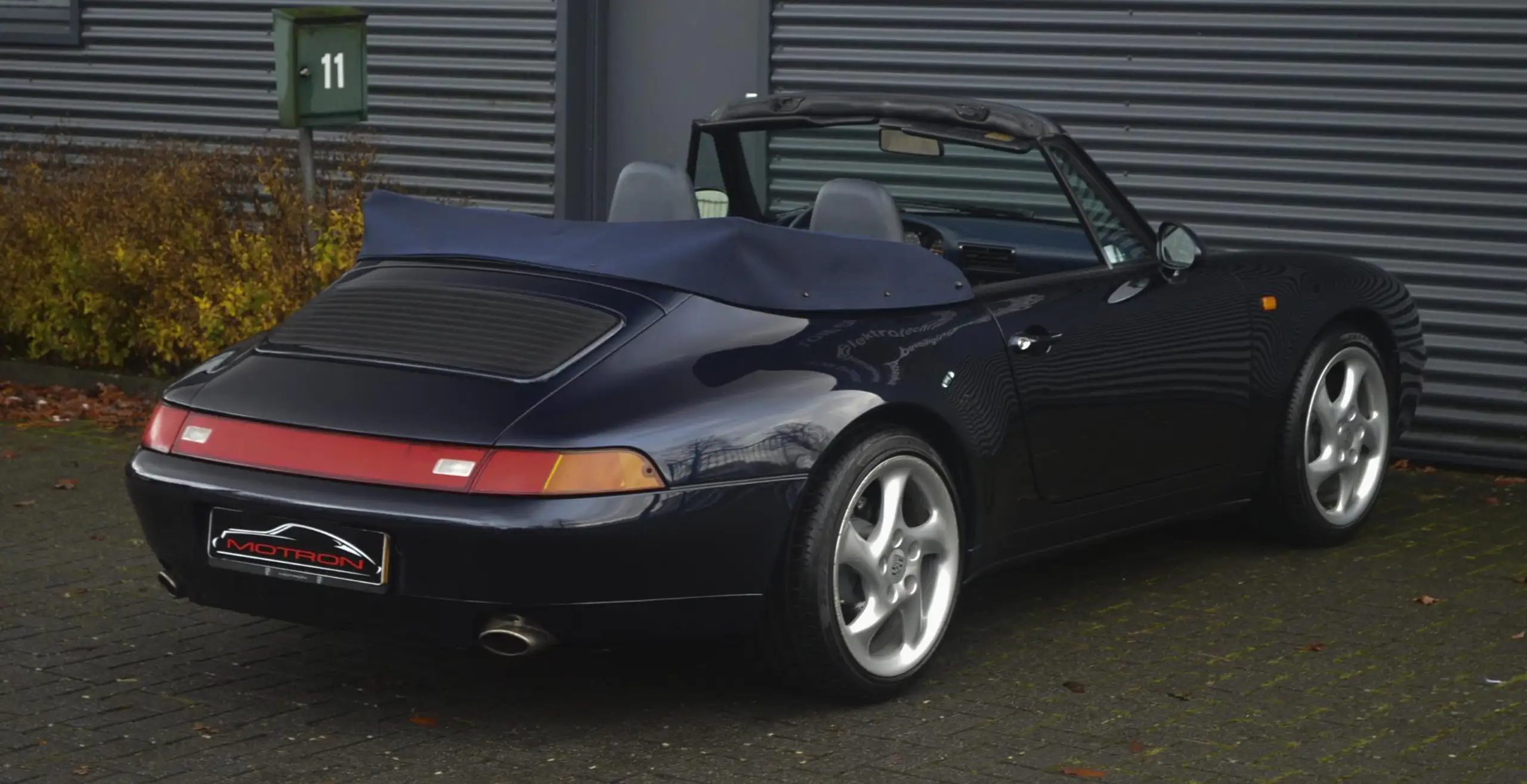 Porsche - 993