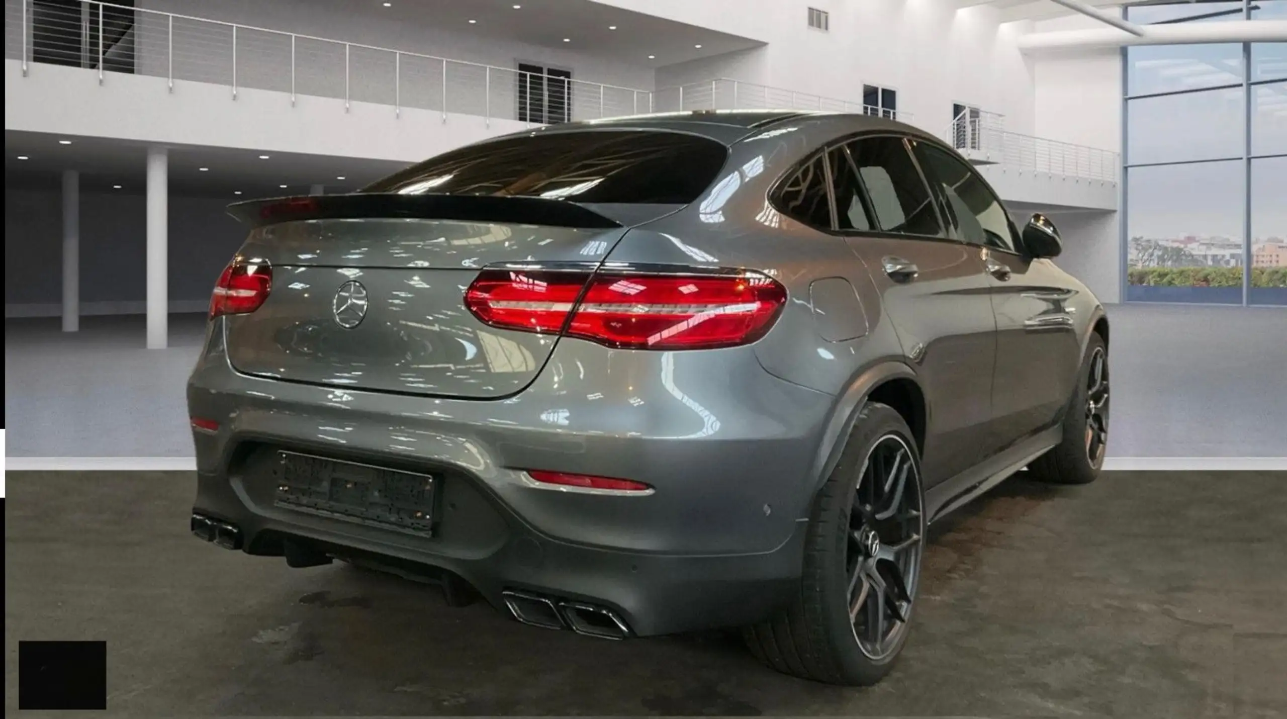 Mercedes-Benz - GLC 63 AMG