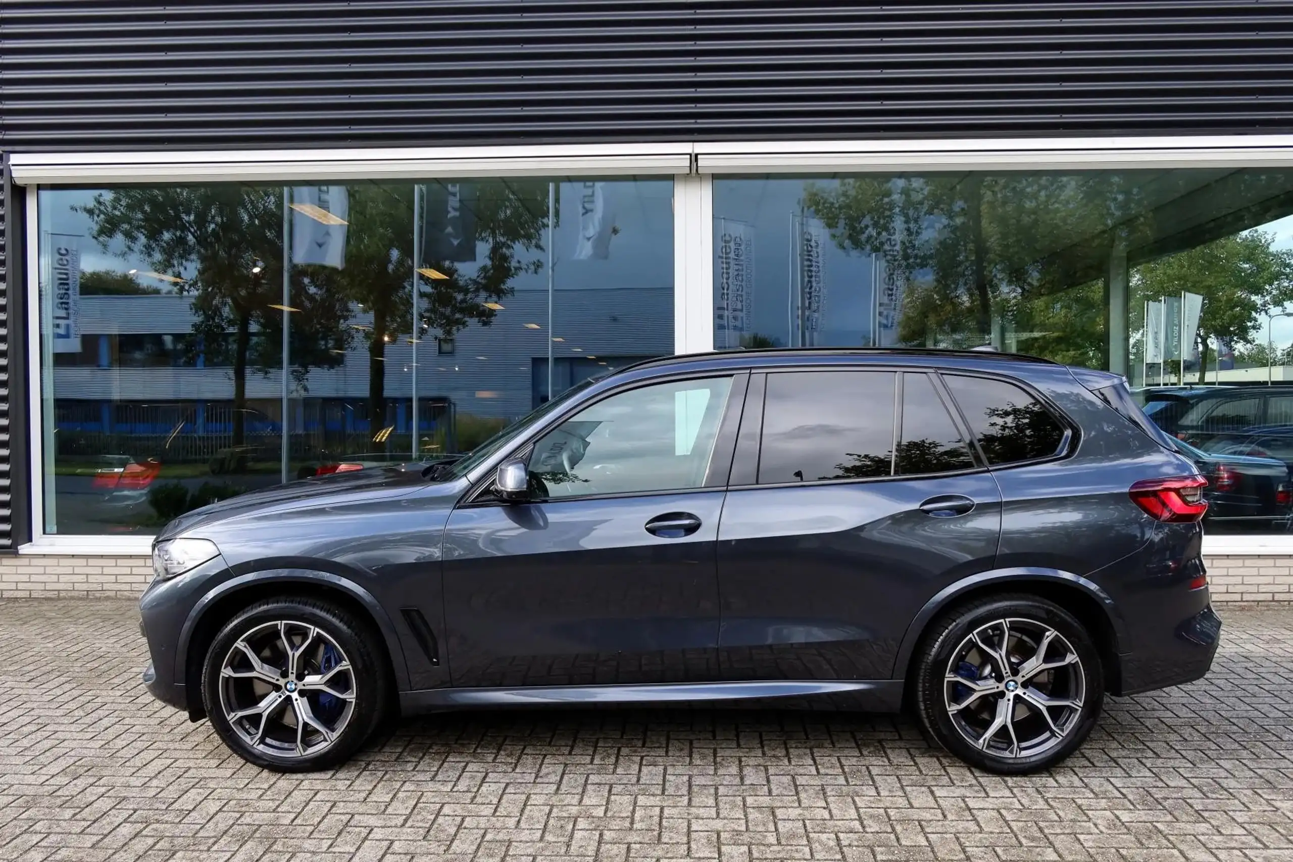 BMW - X5