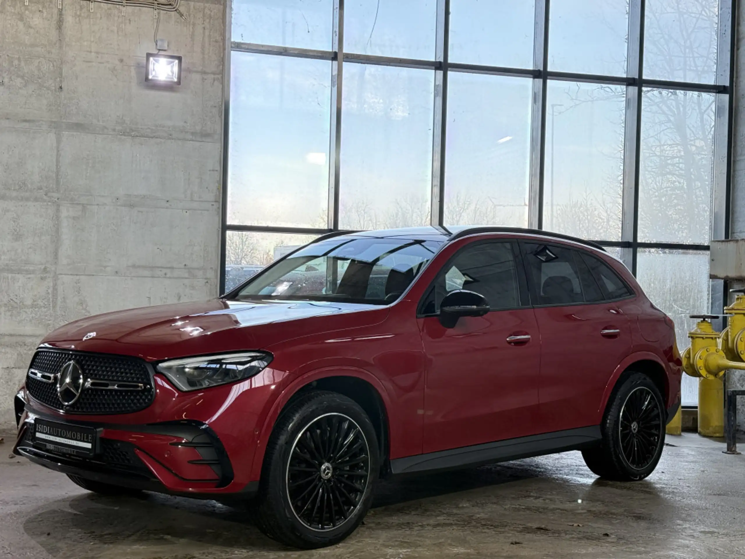 Mercedes-Benz - GLC 300