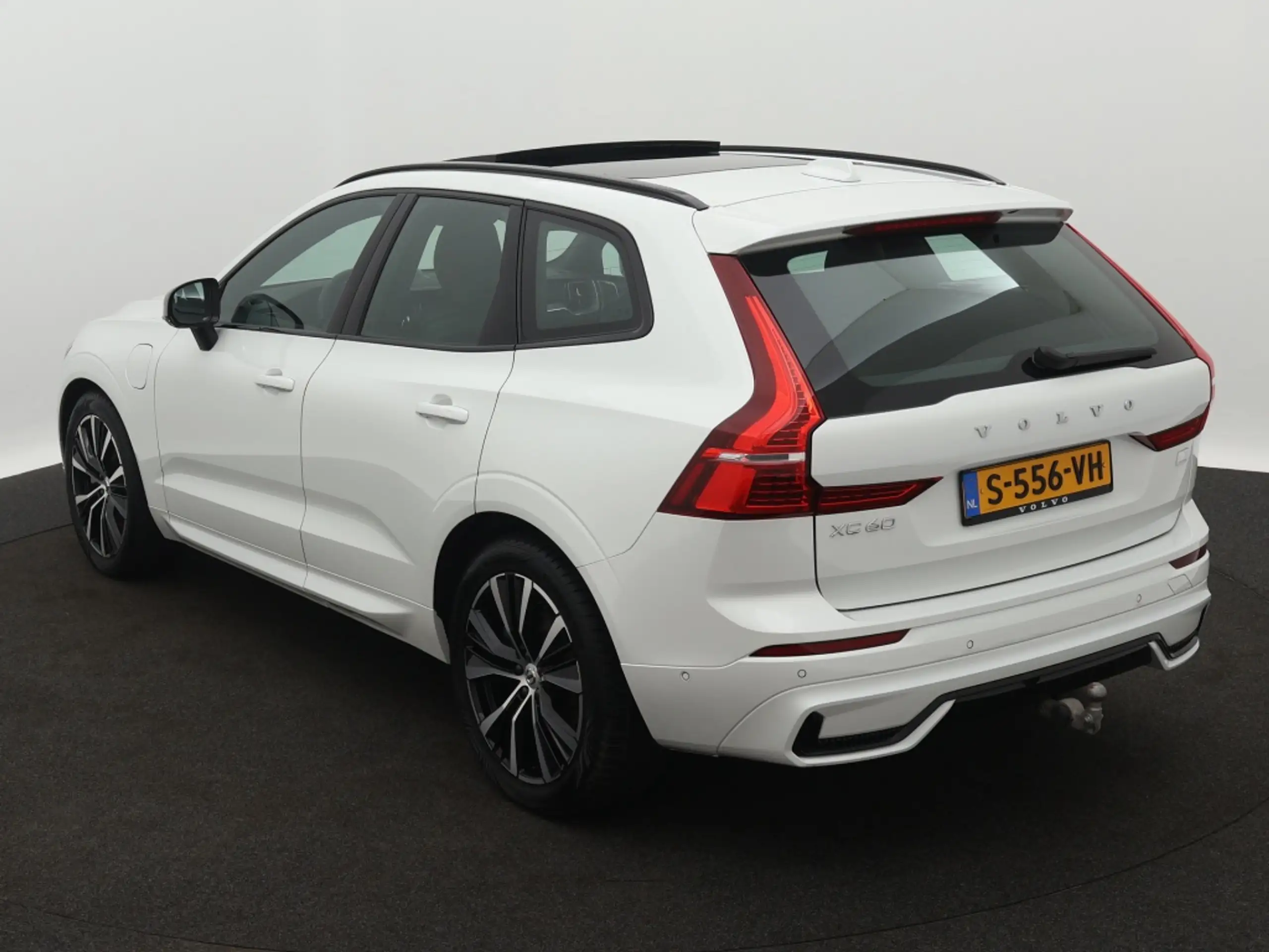 Volvo - XC60