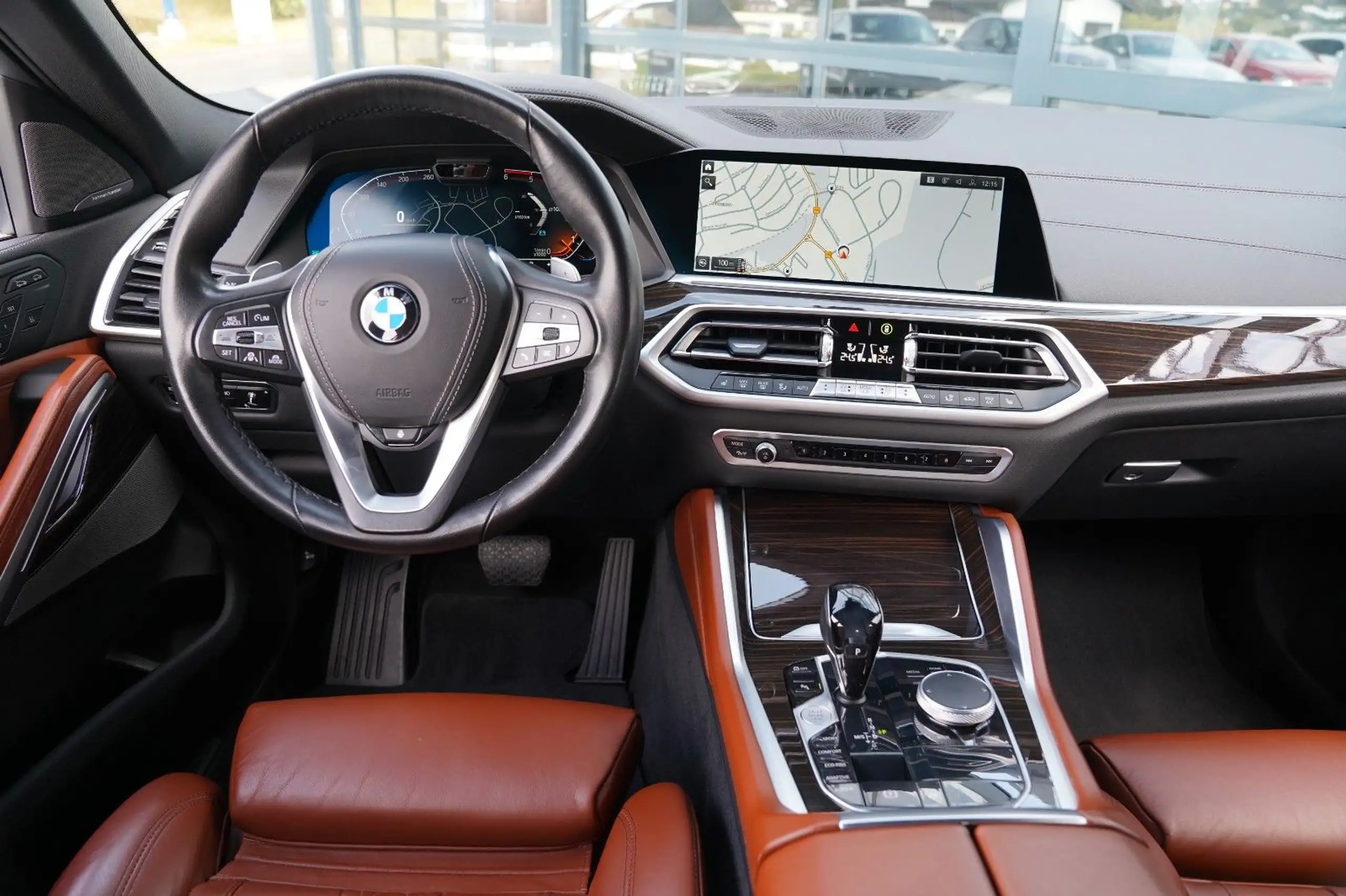 BMW - X6