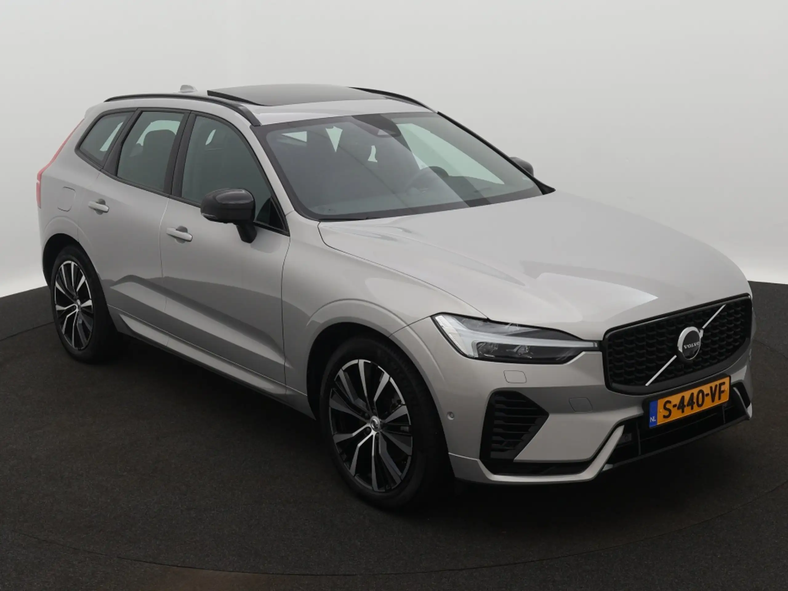 Volvo - XC60