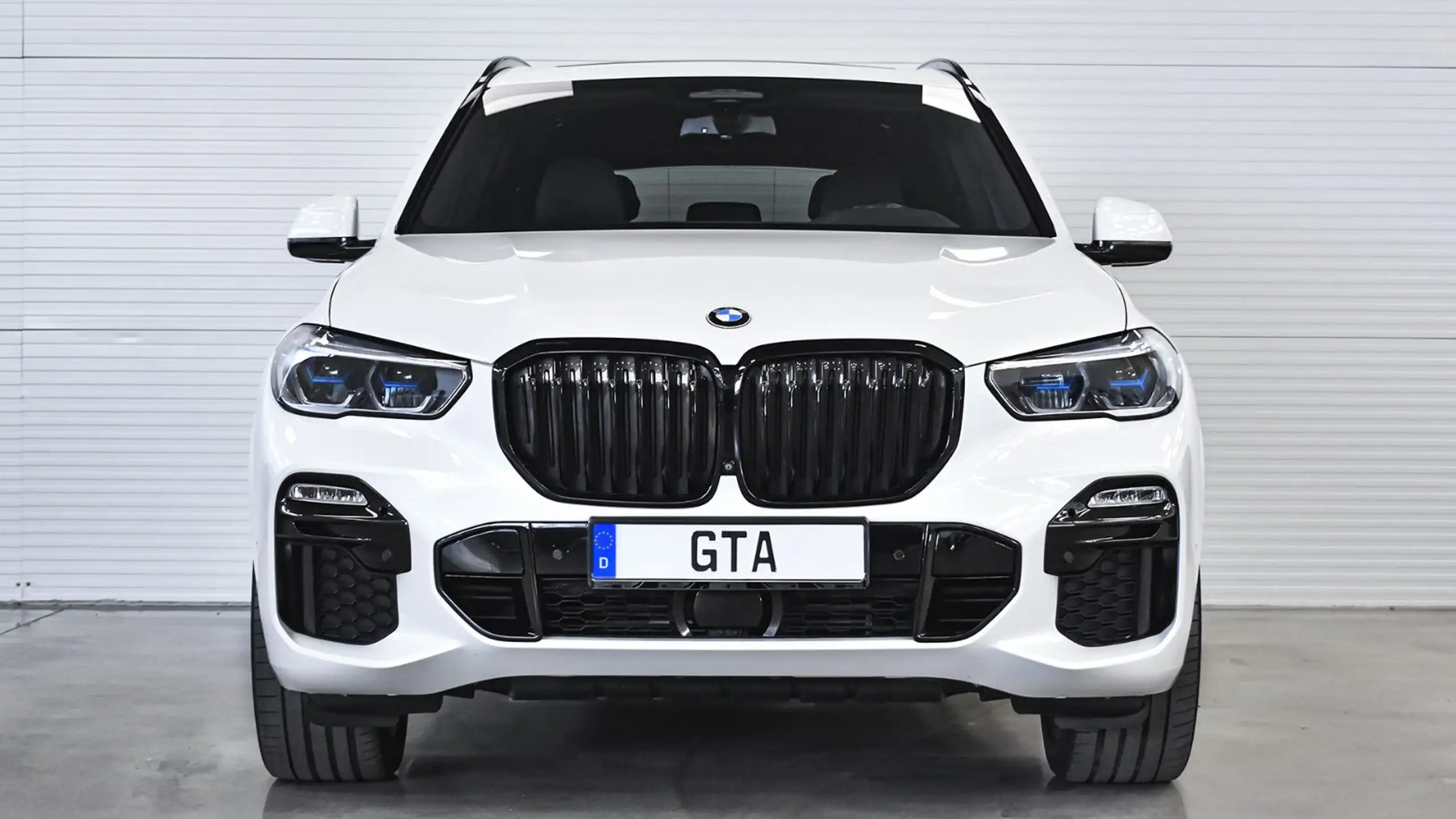 BMW - X5