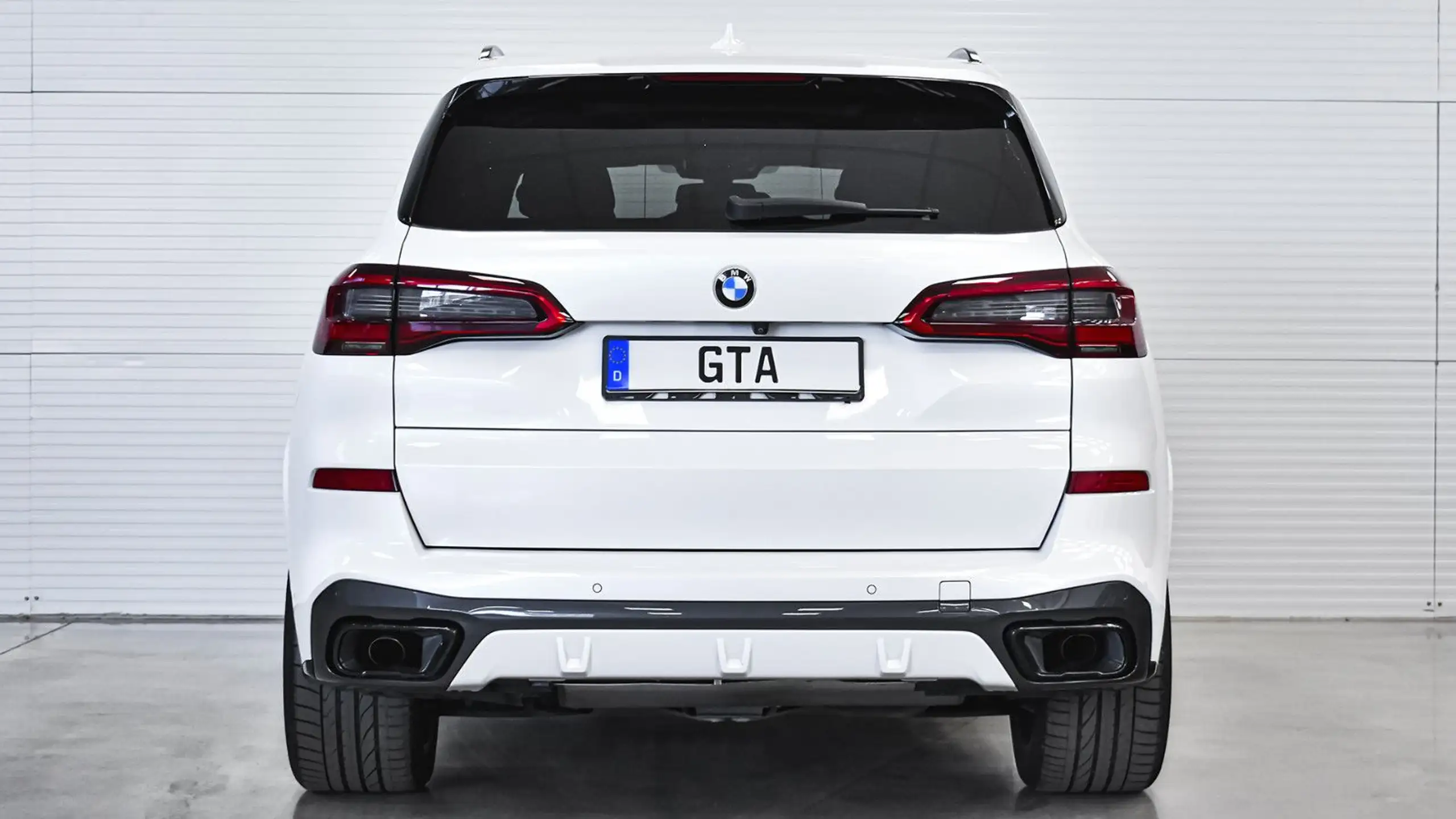 BMW - X5