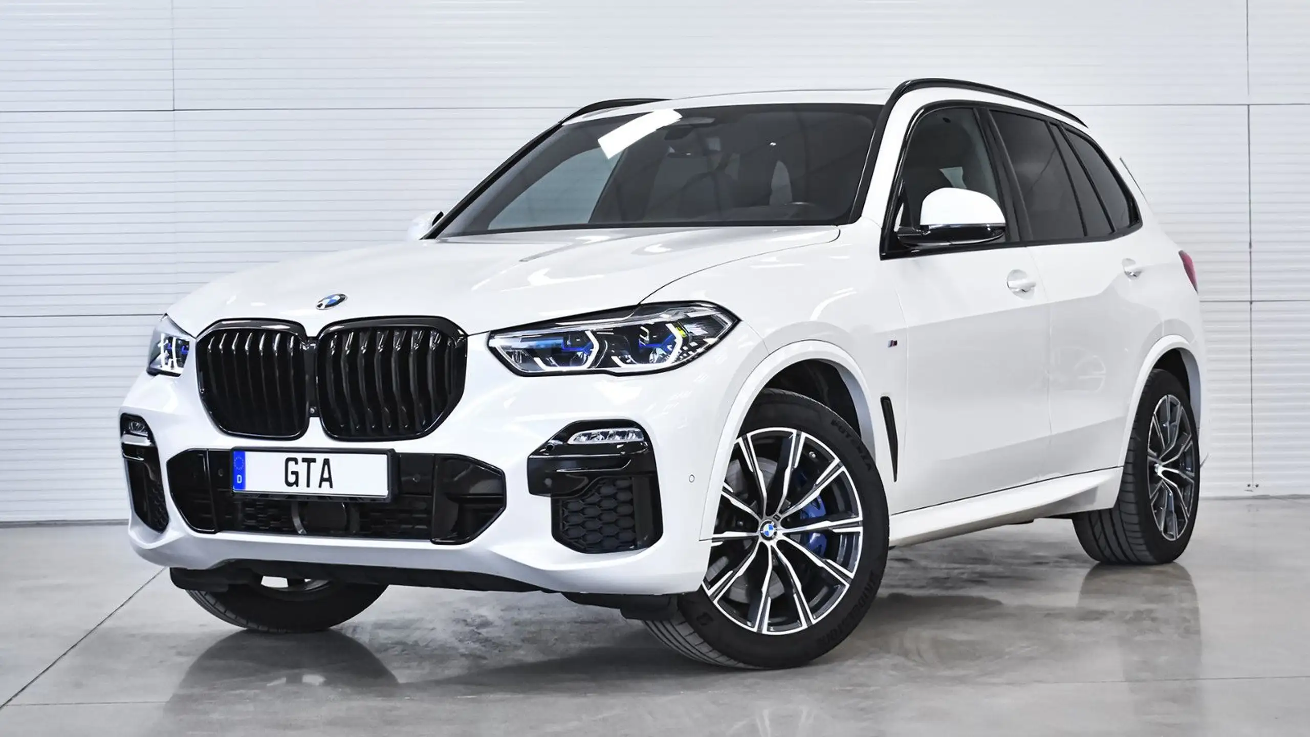 BMW - X5