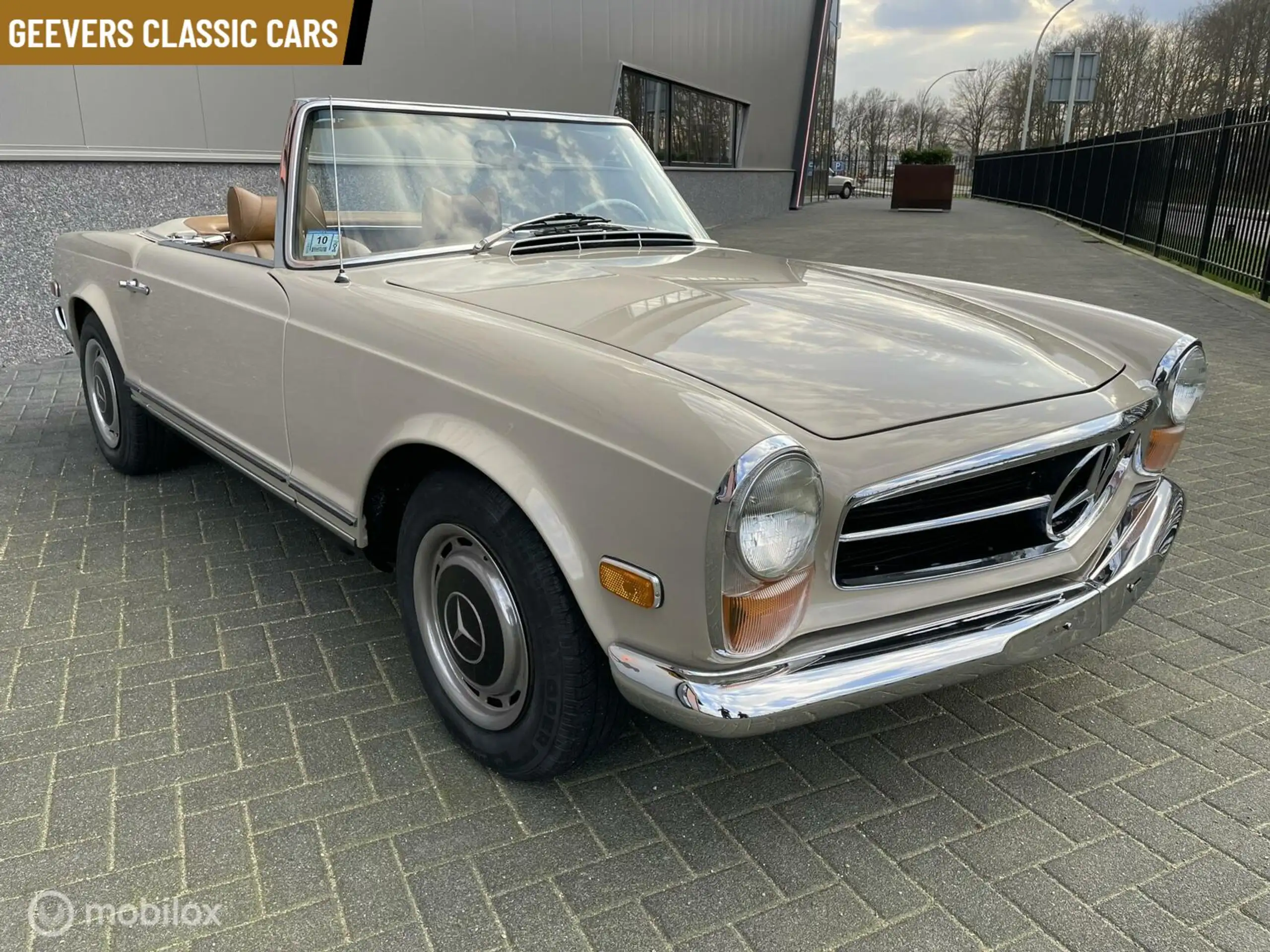 Mercedes-Benz - SL 280