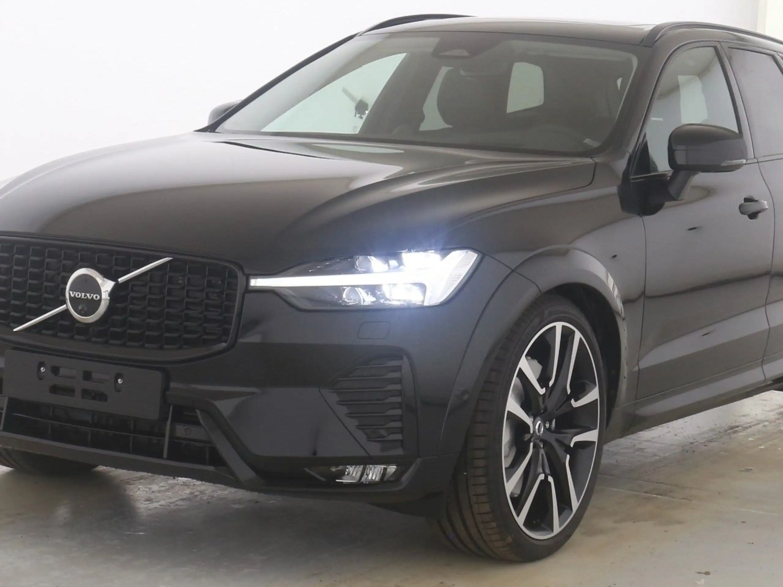 Volvo - XC60