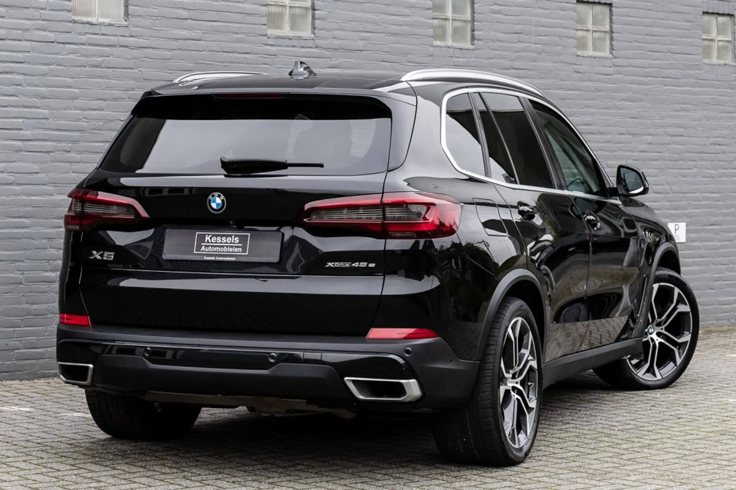 BMW - X5