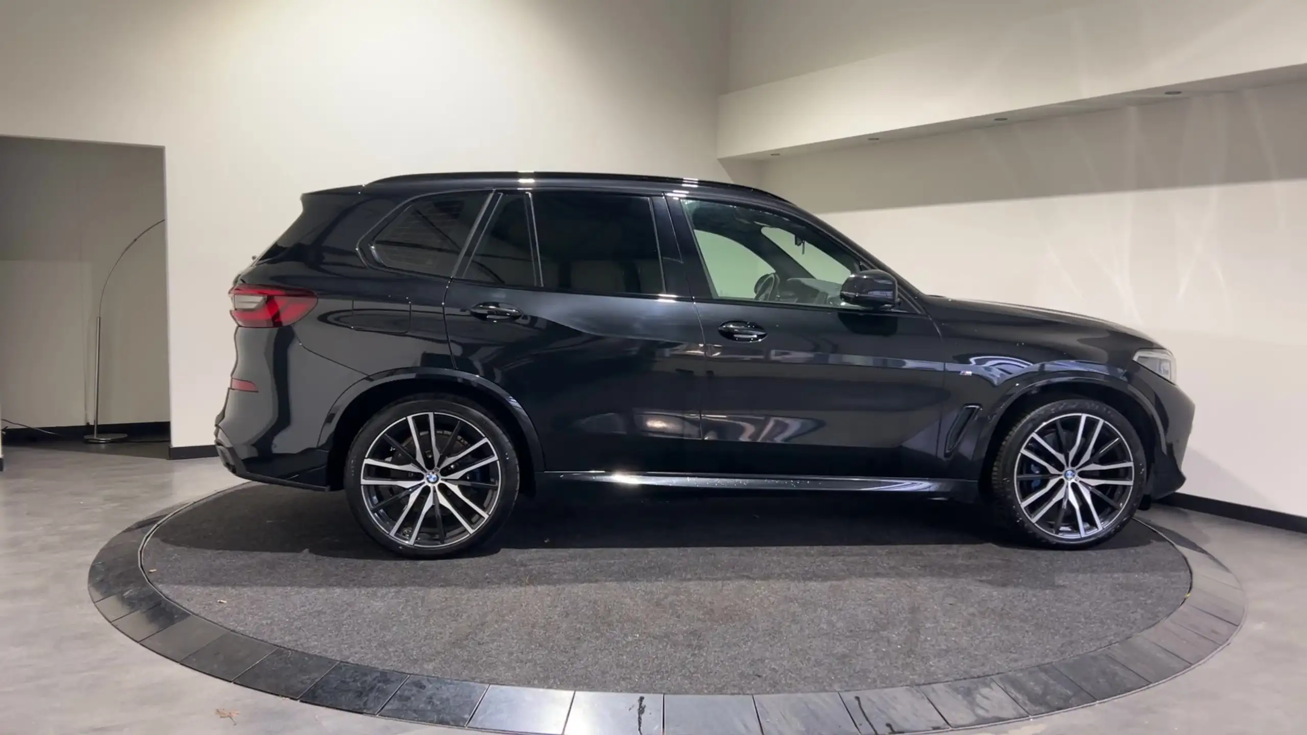 BMW - X5