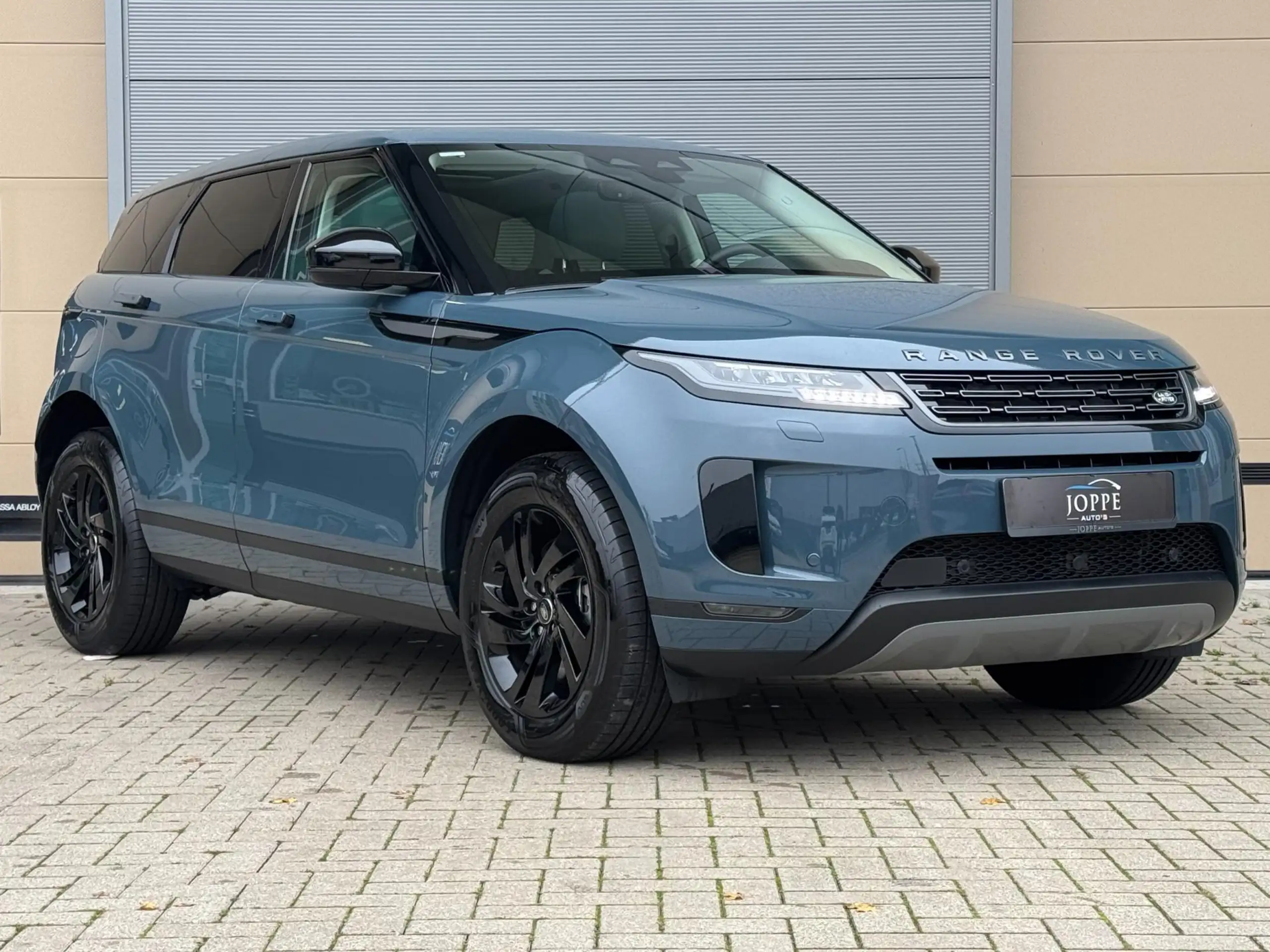 Land Rover - Range Rover Evoque