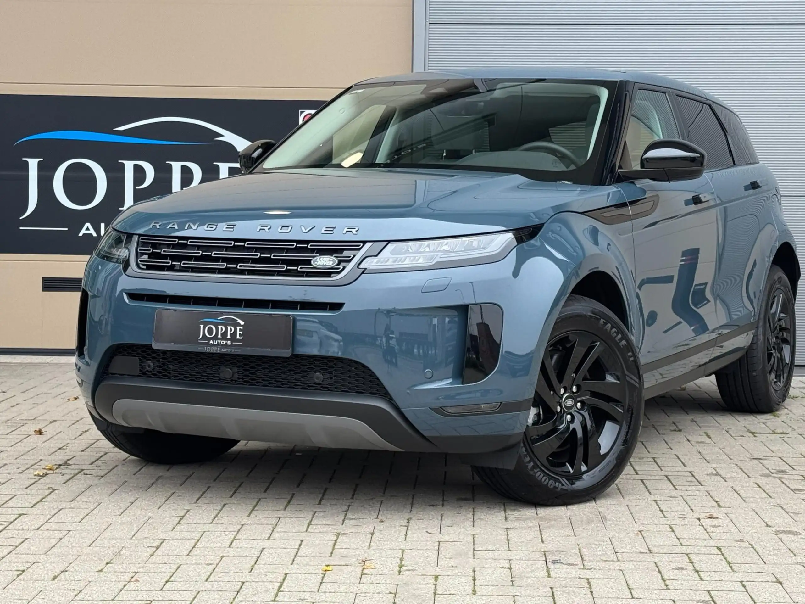 Land Rover - Range Rover Evoque