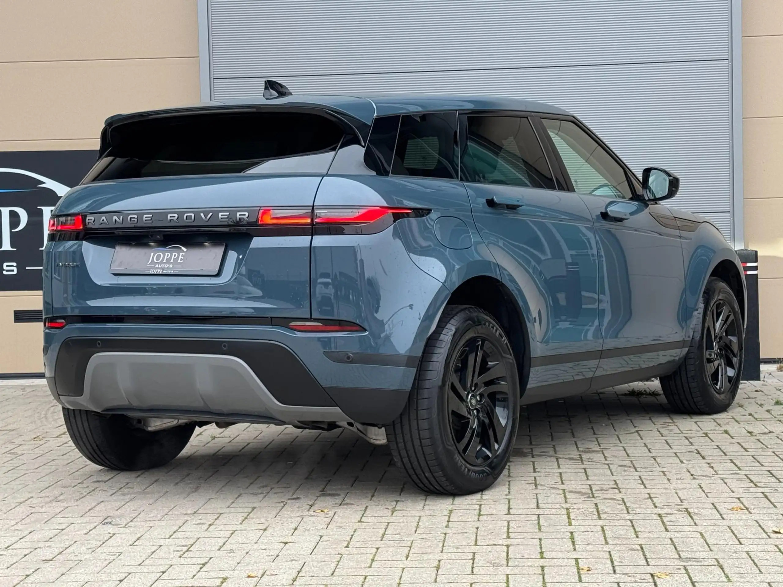 Land Rover - Range Rover Evoque