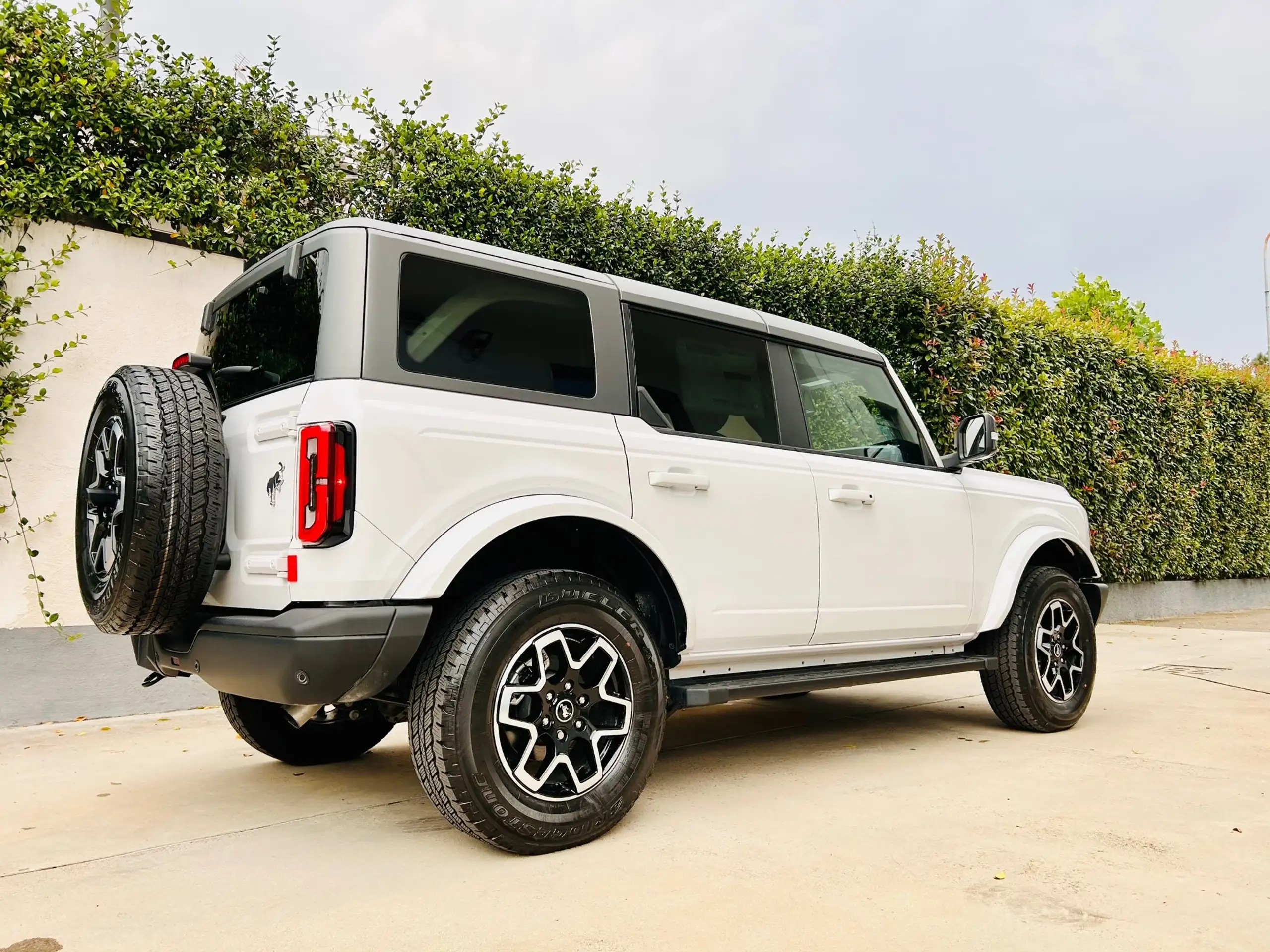 Ford - Bronco