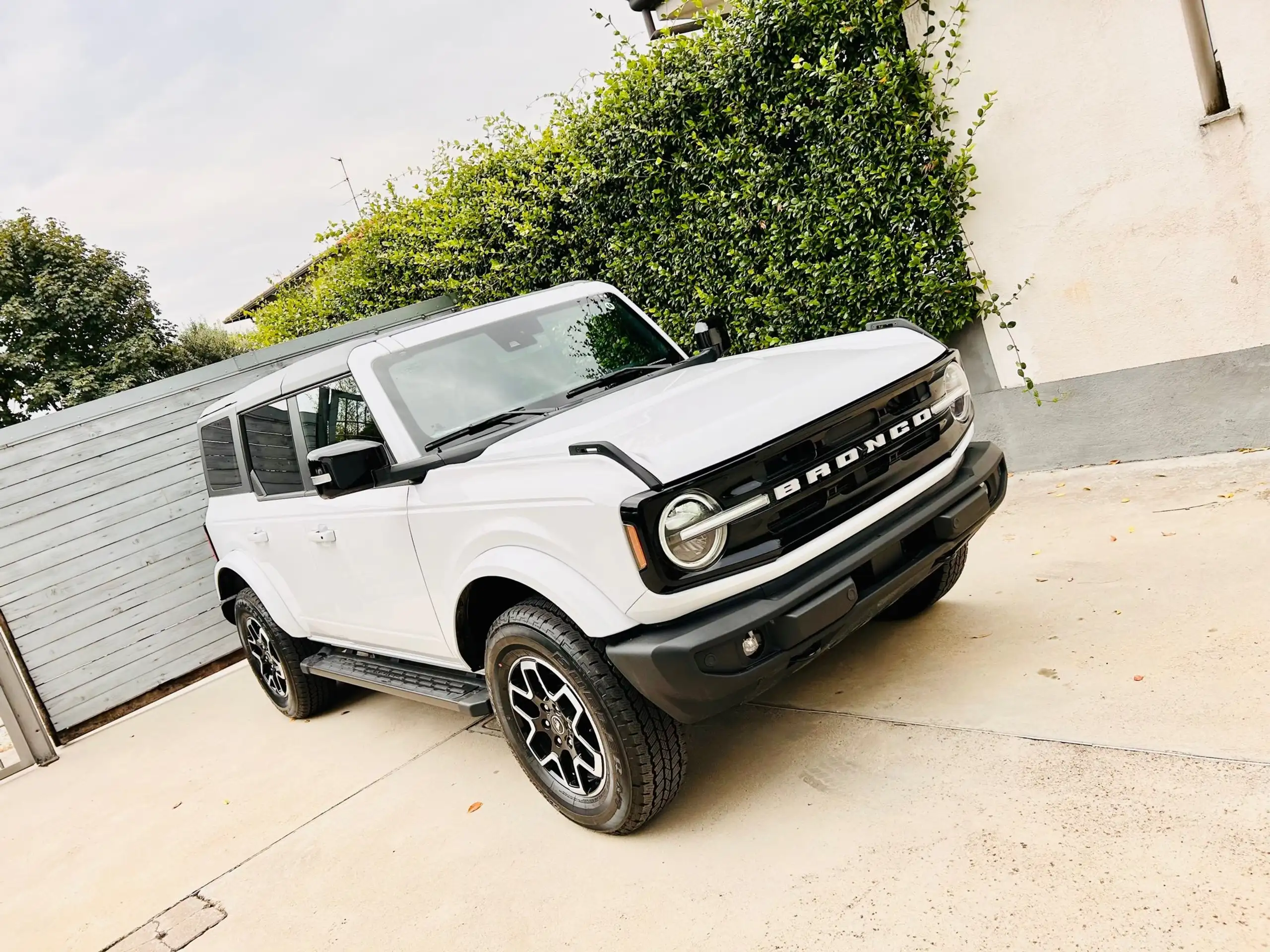 Ford - Bronco