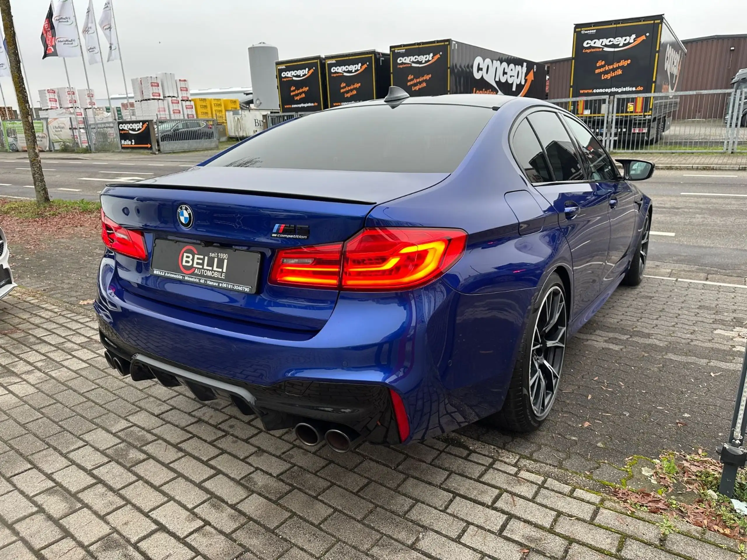 BMW - M5