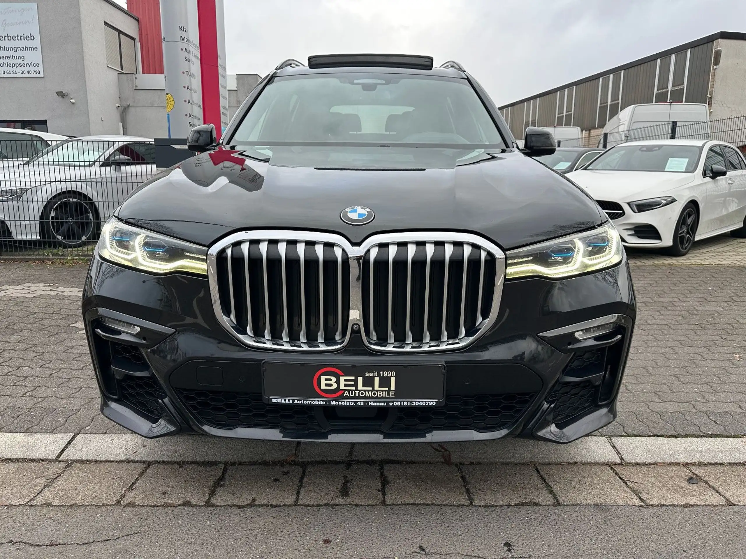 BMW - X7