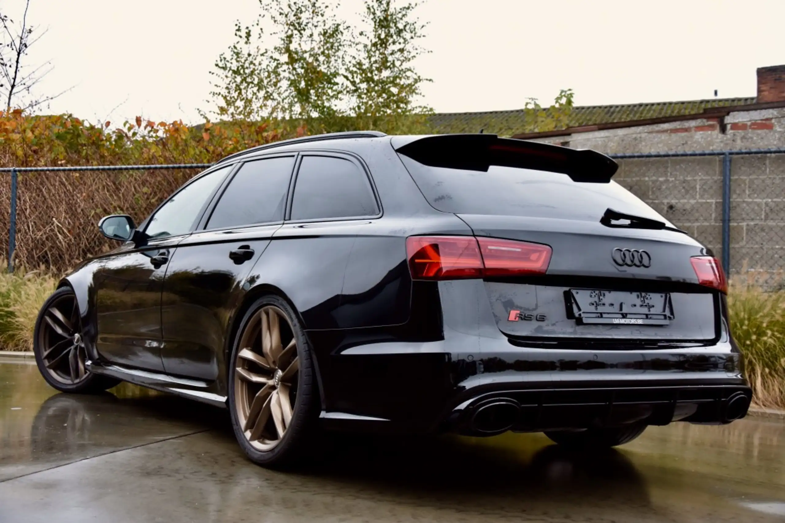 Audi - RS6