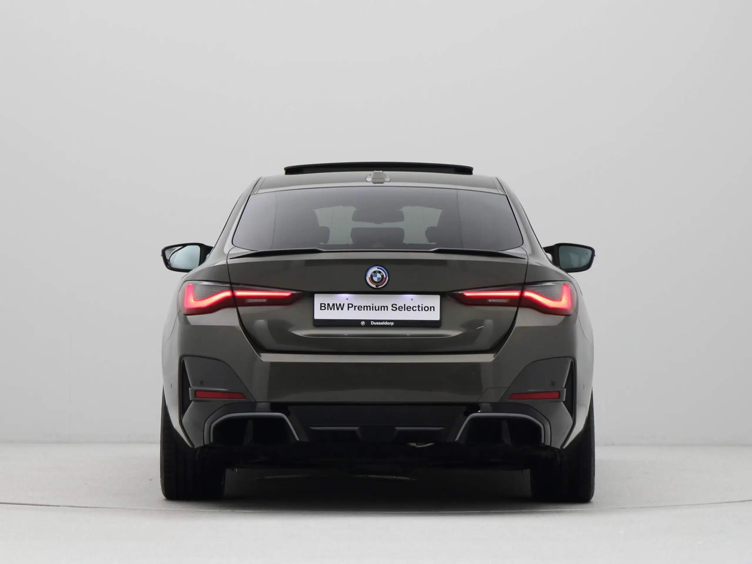 BMW - i4