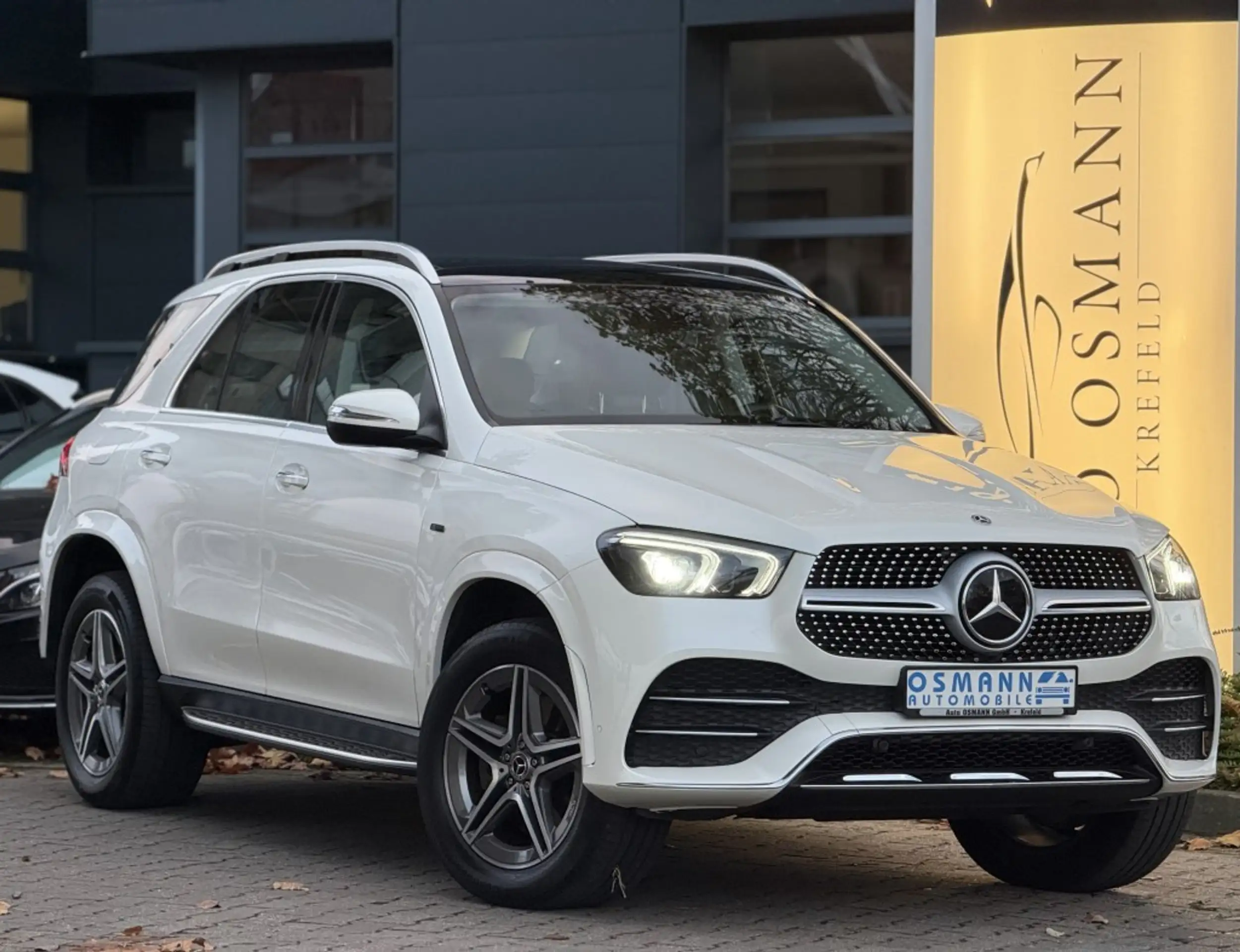 Mercedes-Benz - GLE 350