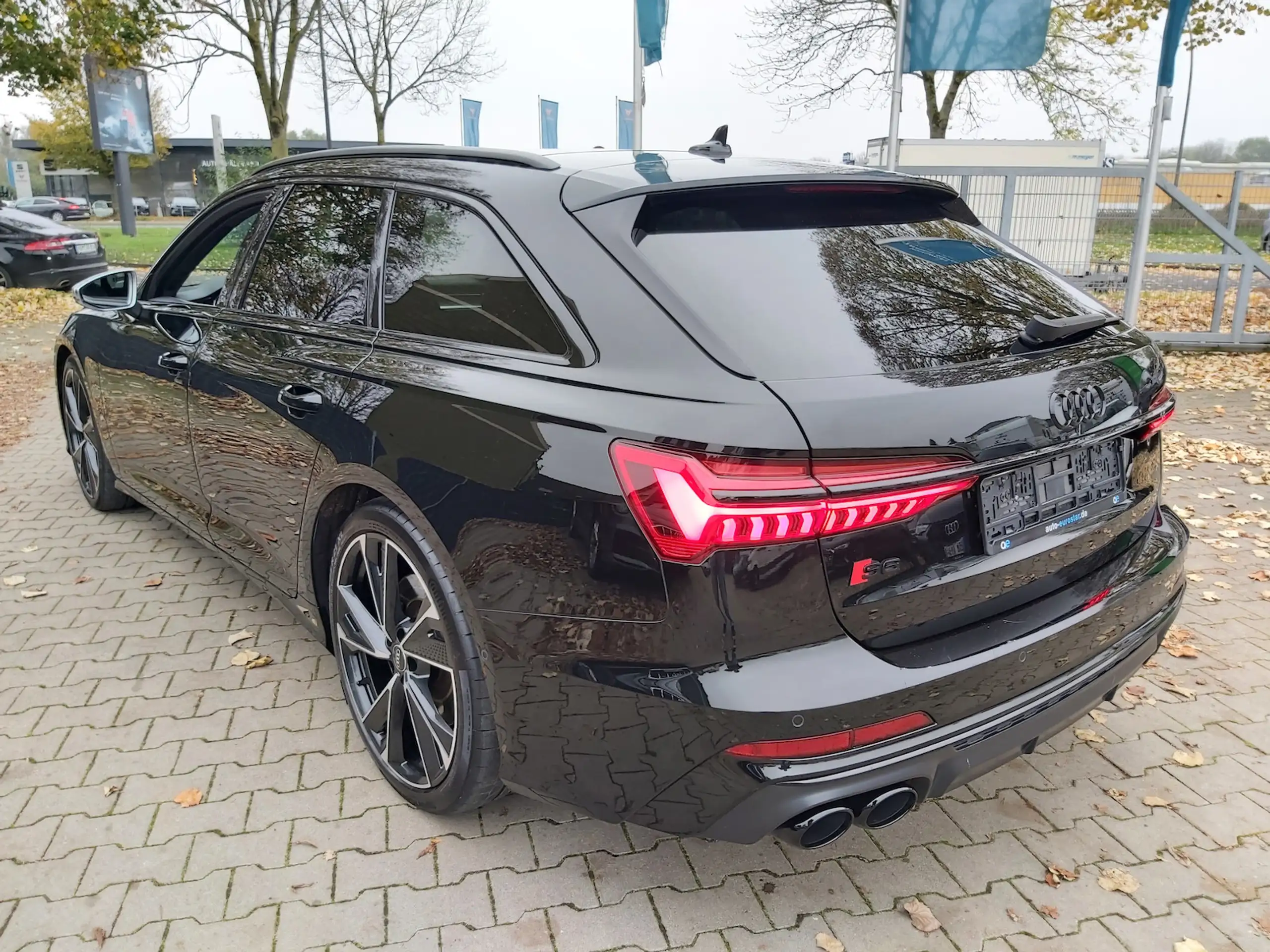 Audi - S6