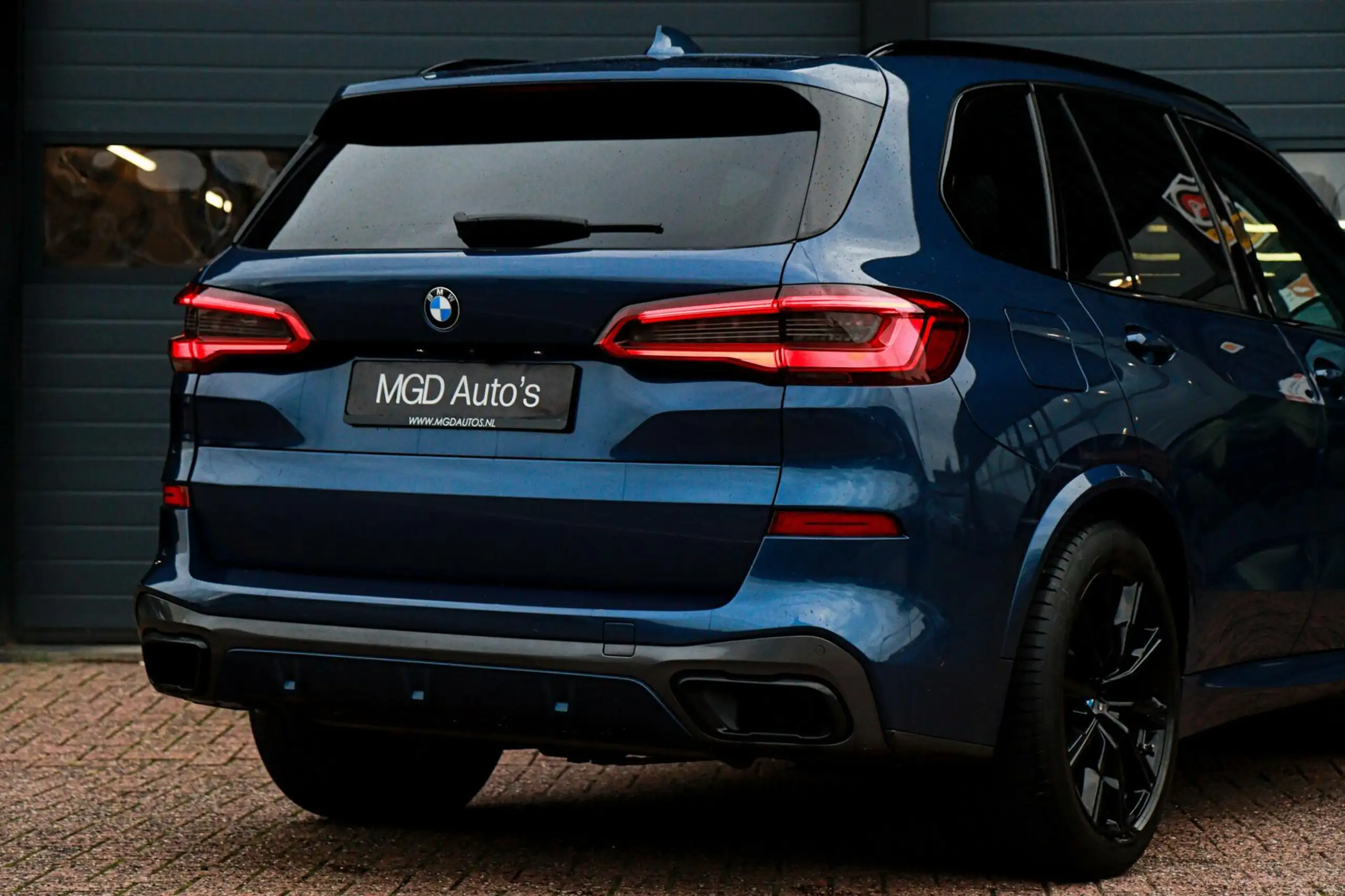 BMW - X5