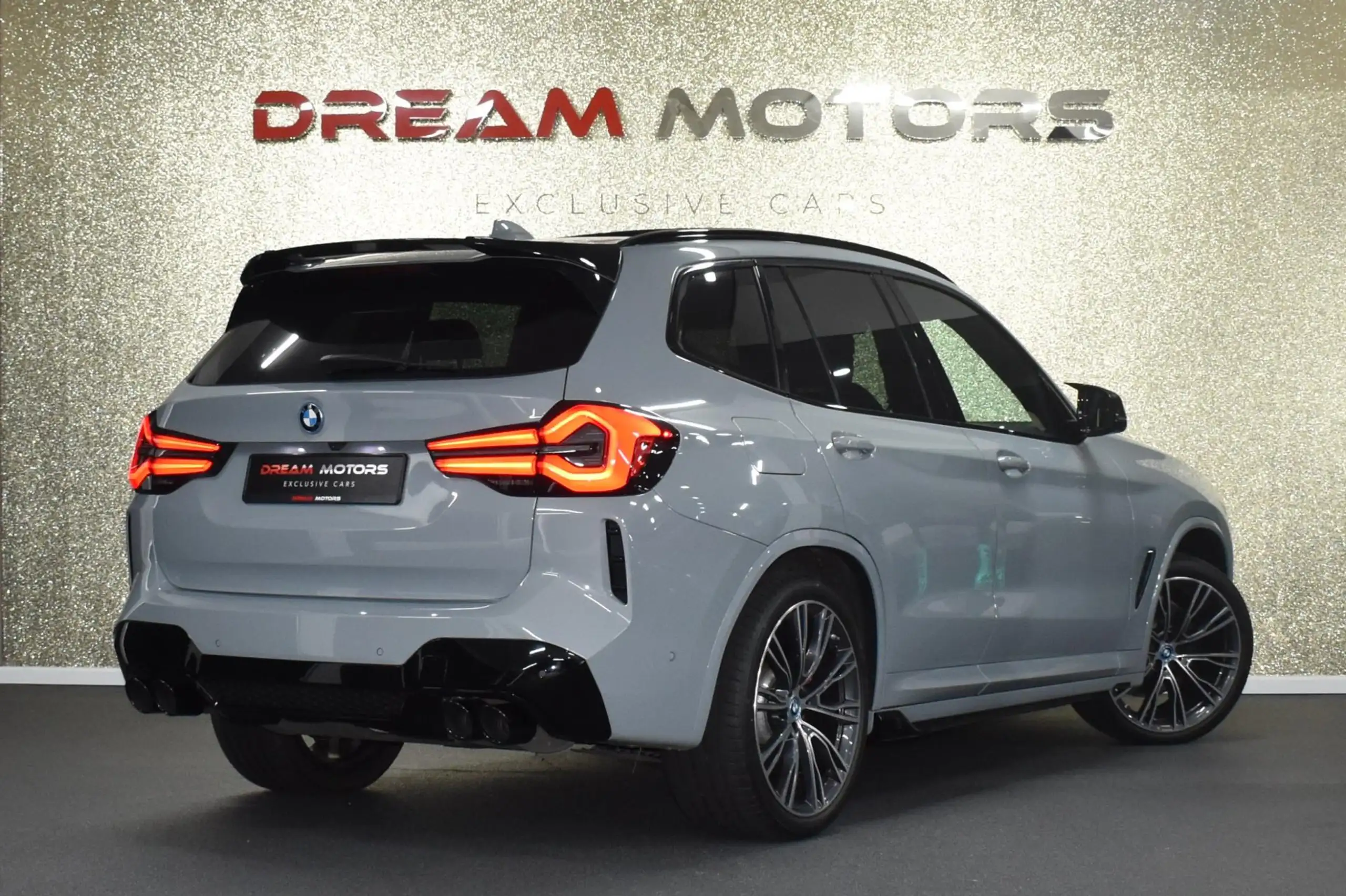 BMW - X3