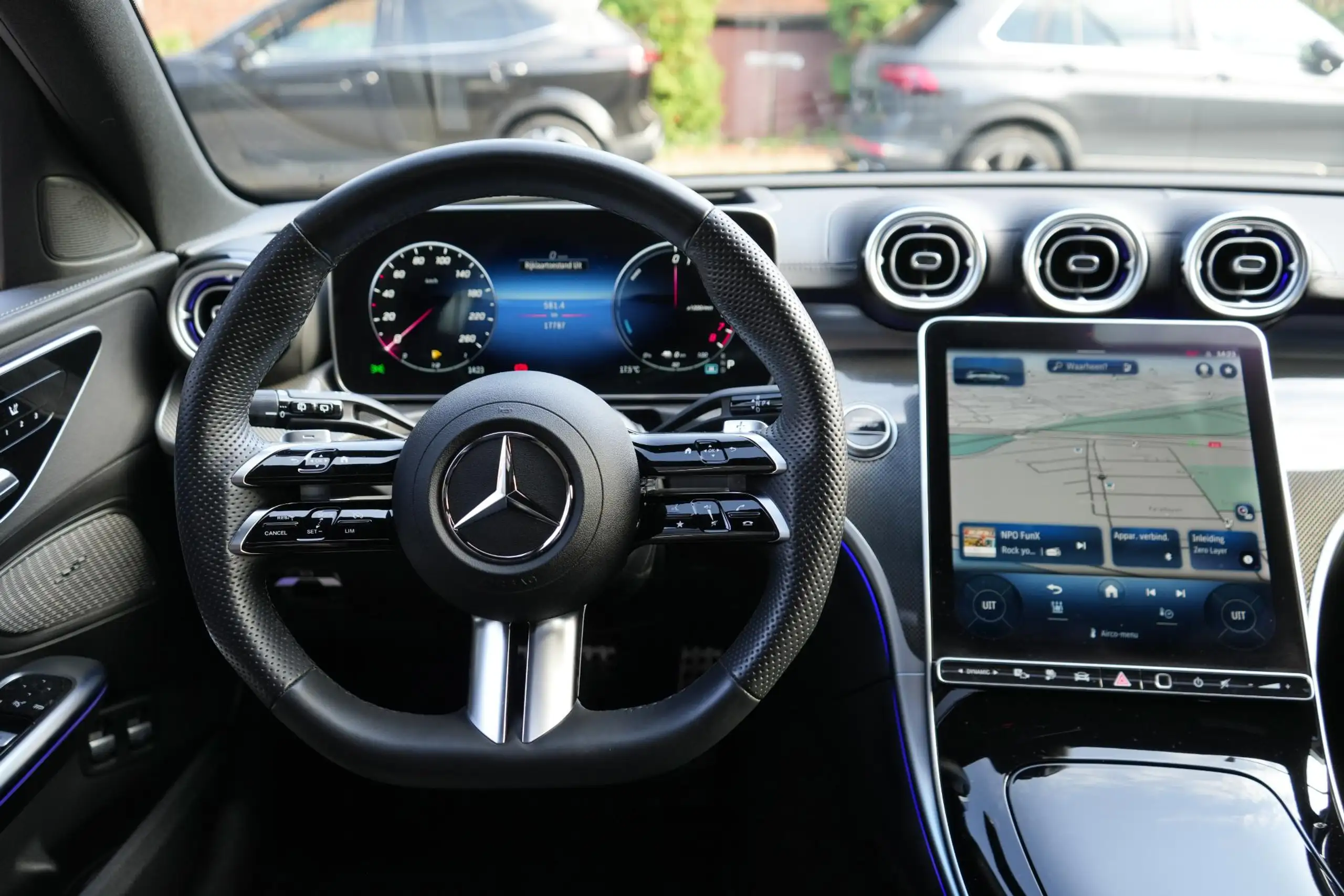 Mercedes-Benz - C 300