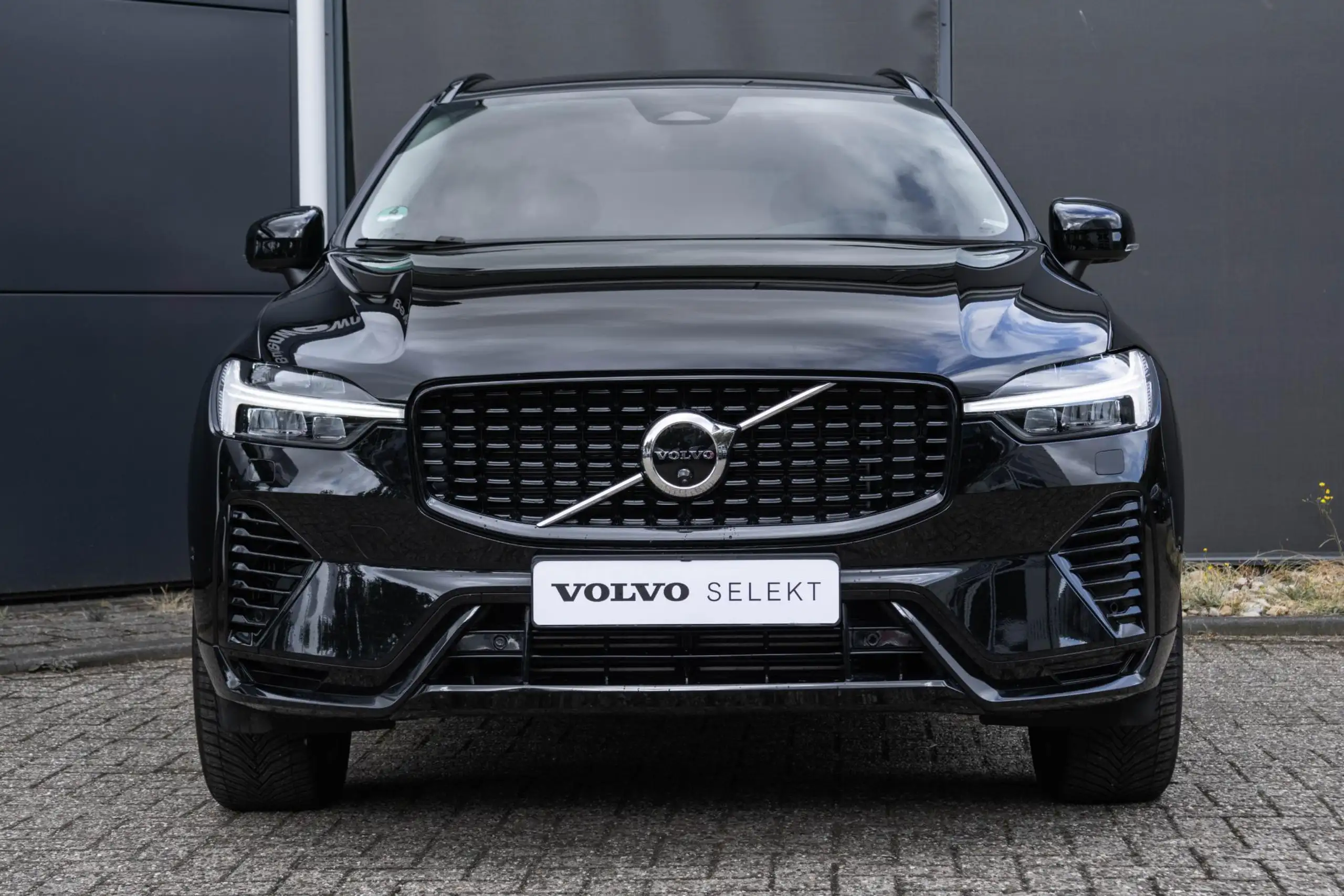 Volvo - XC60