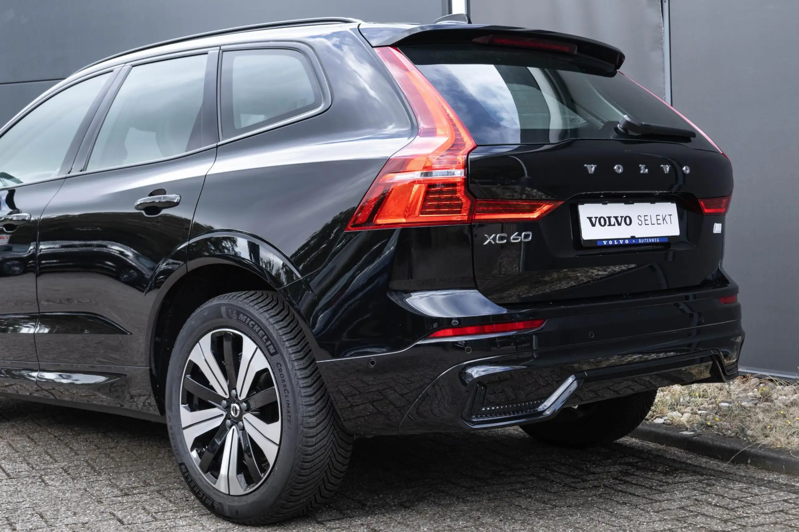 Volvo - XC60