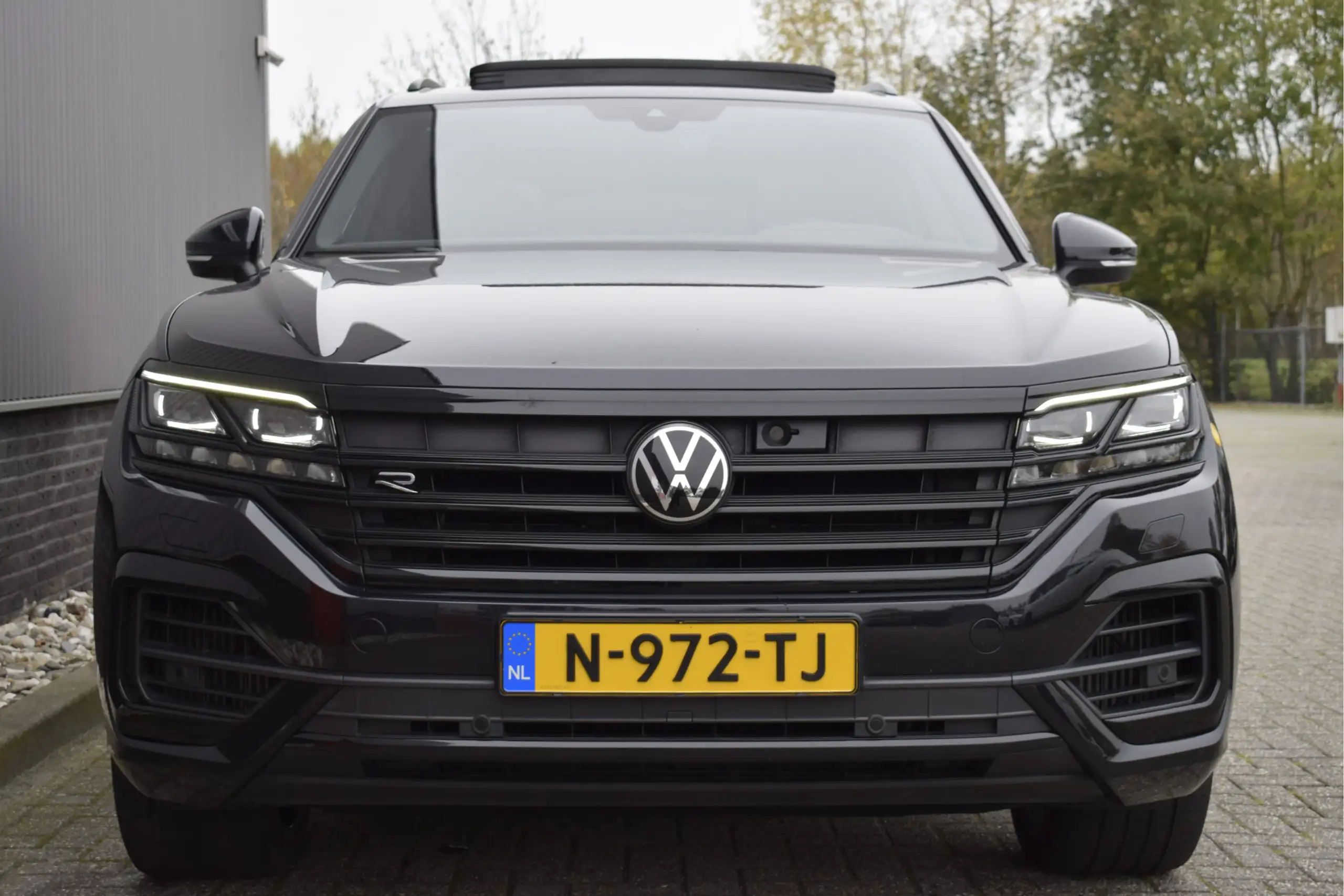 Volkswagen - Touareg