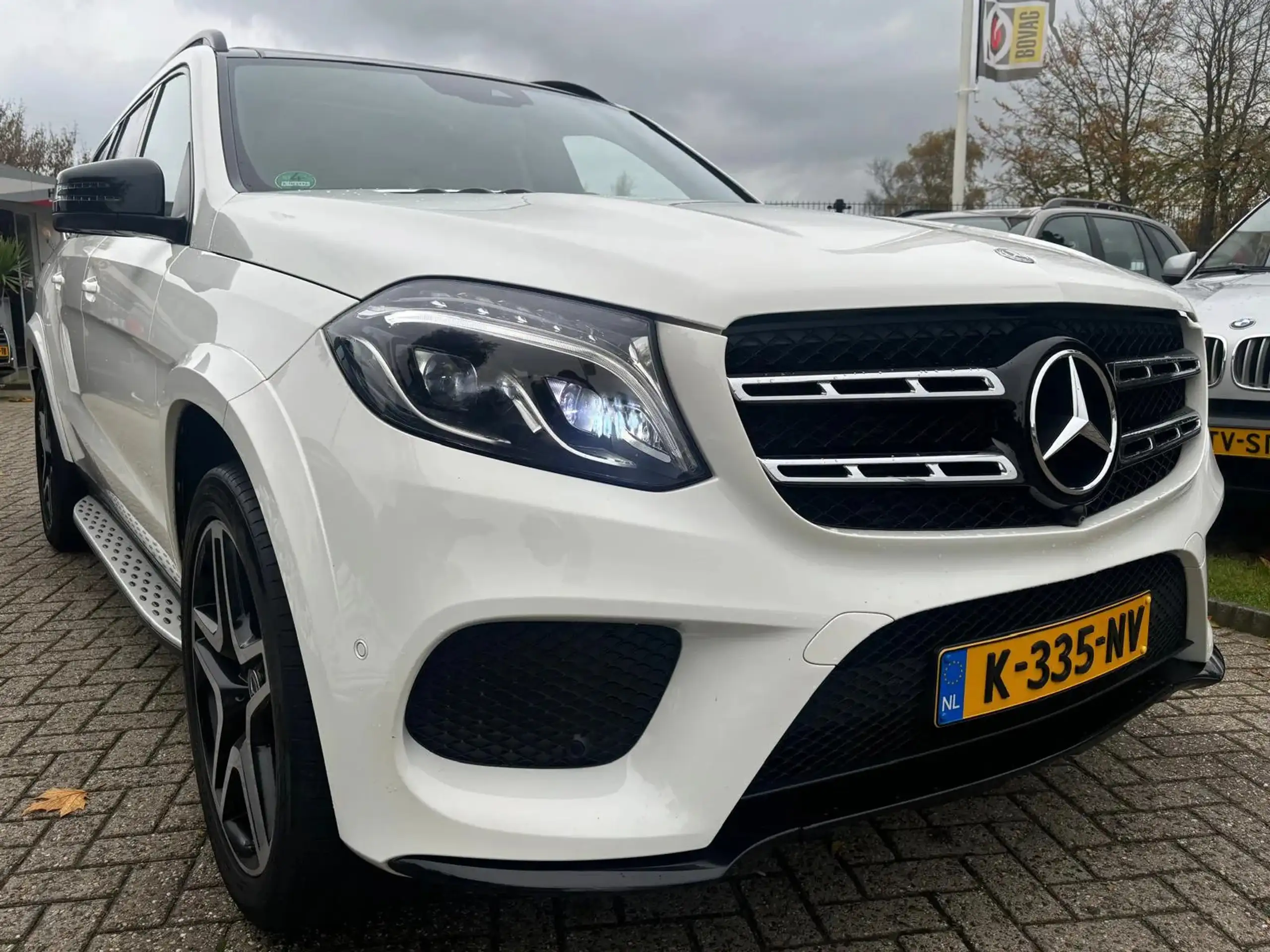 Mercedes-Benz - GLS 350