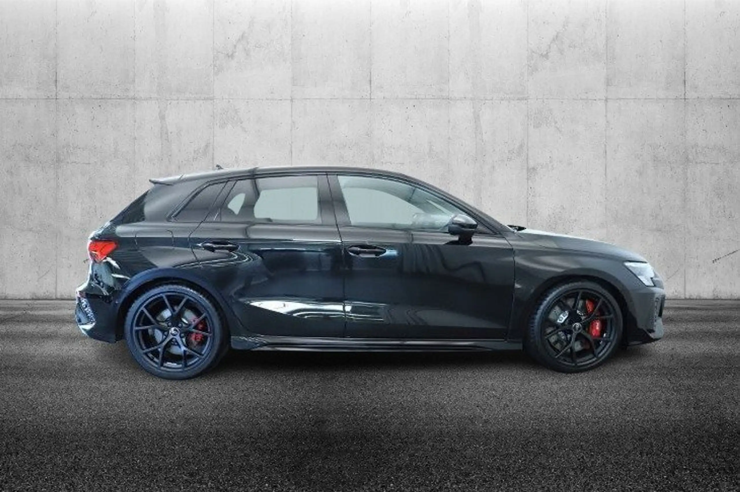 Audi - RS3