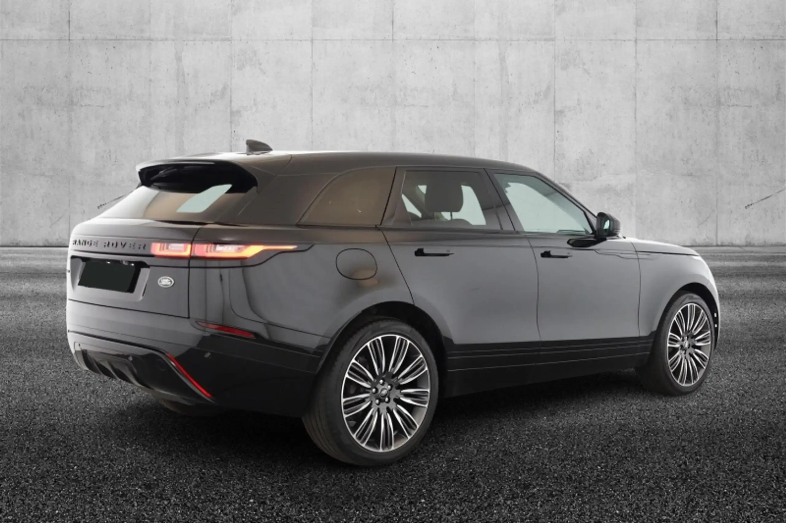 Land Rover - Range Rover Velar