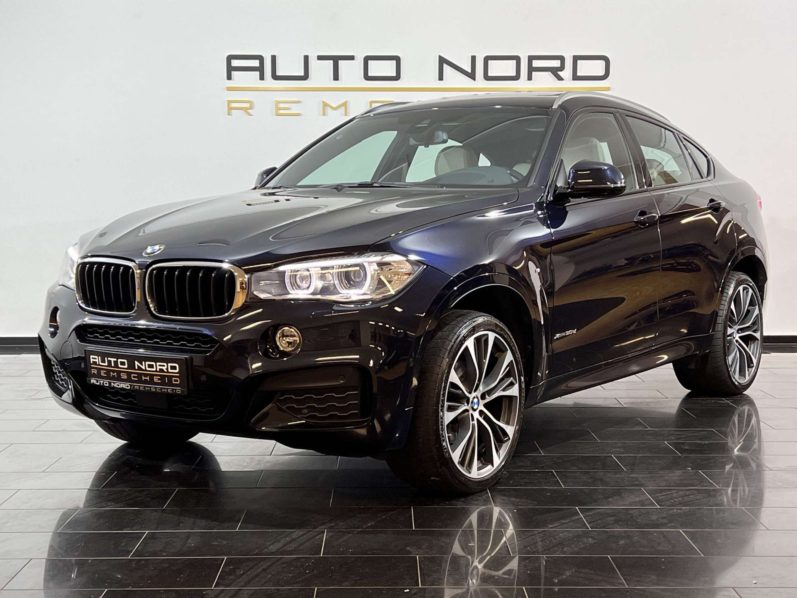 BMW - X6