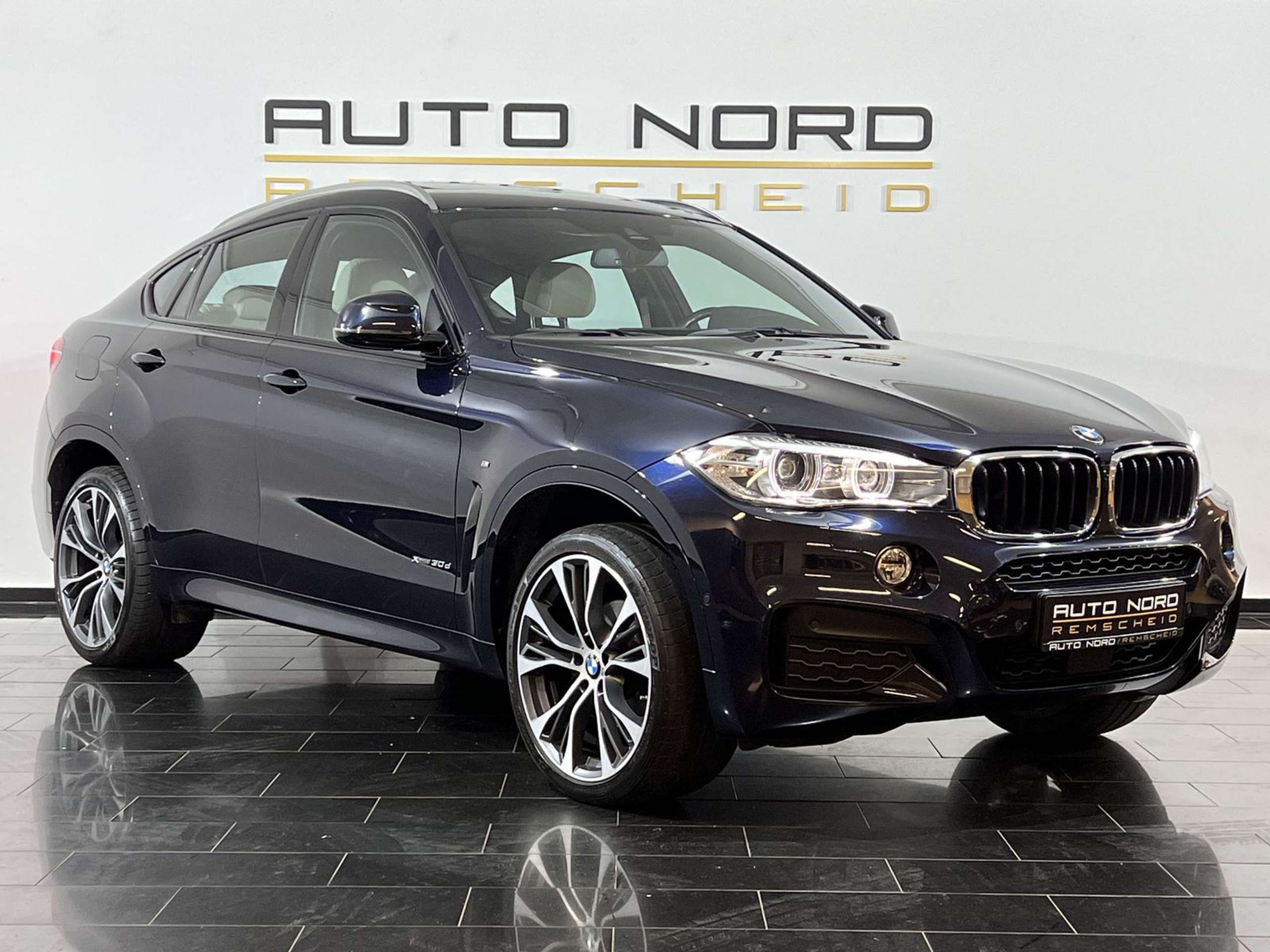 BMW - X6