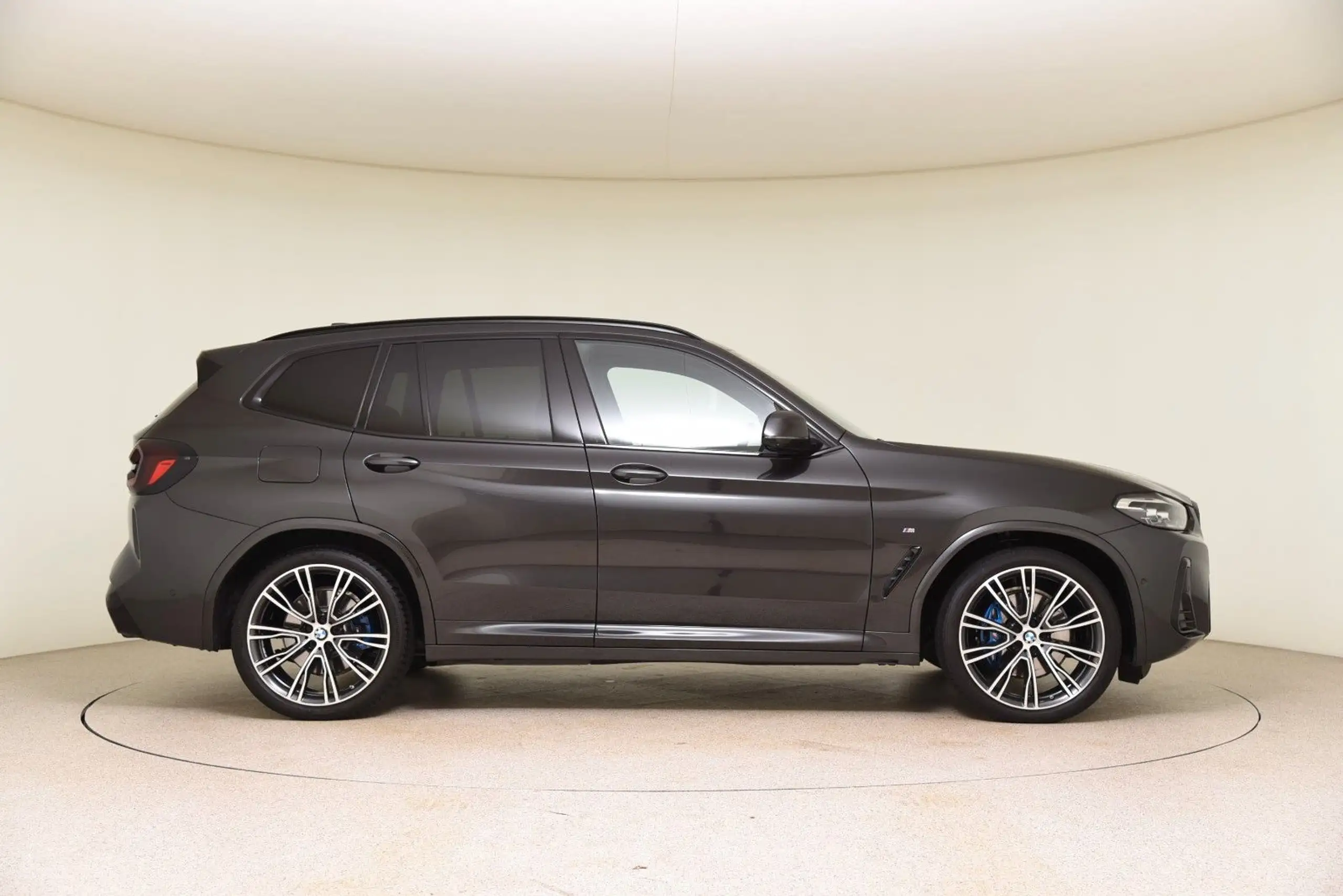 BMW - X3