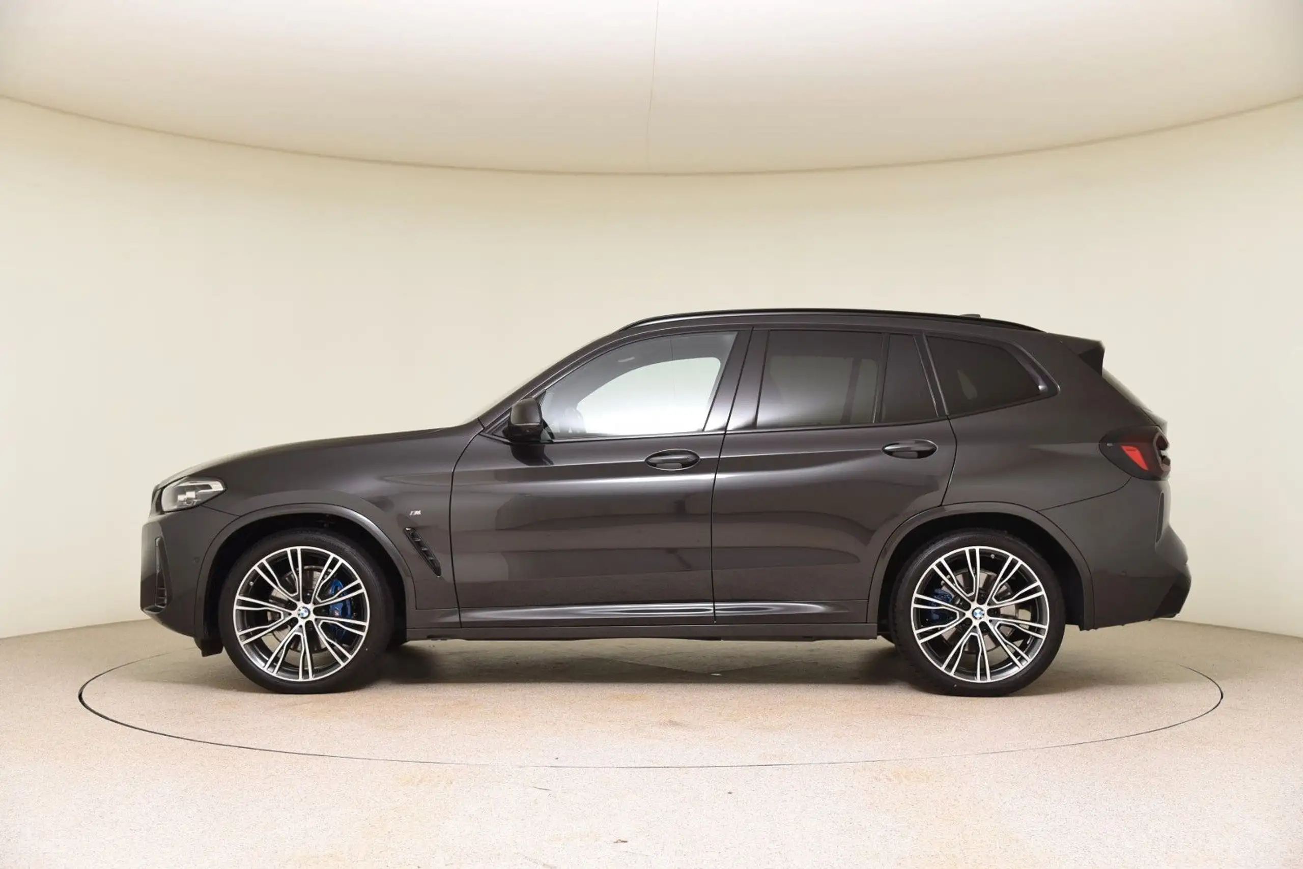 BMW - X3