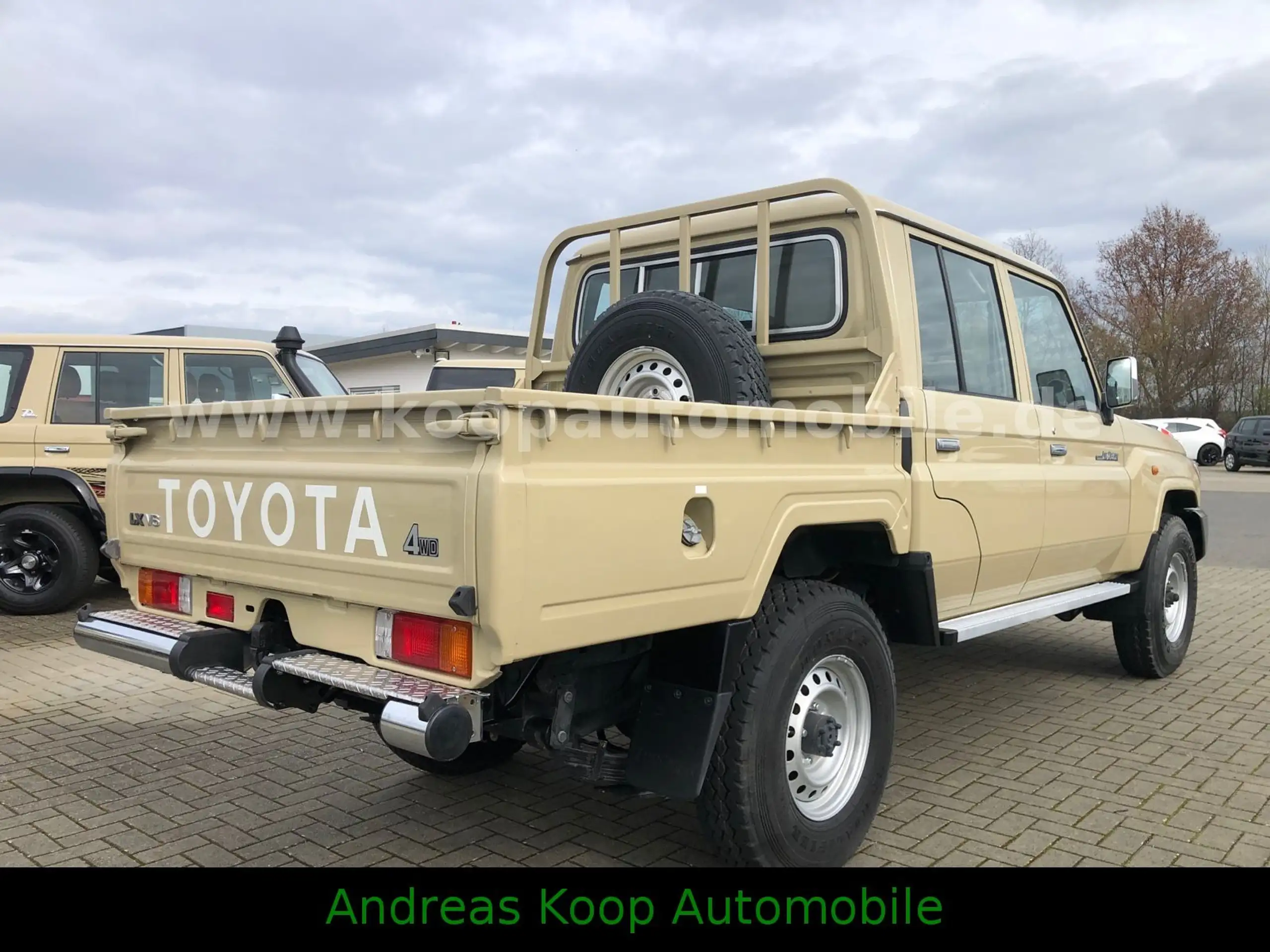 Toyota - Land Cruiser