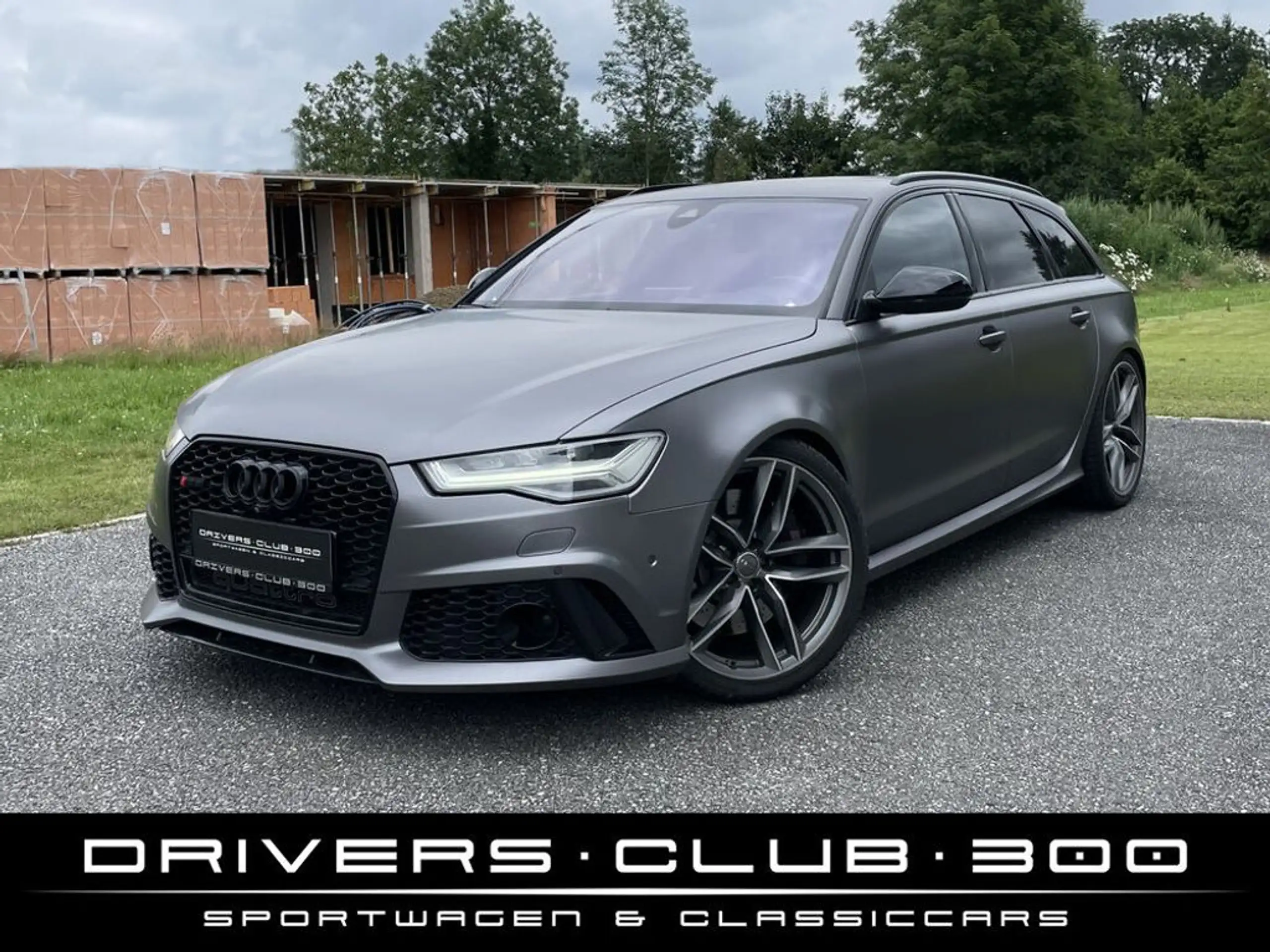 Audi - RS6