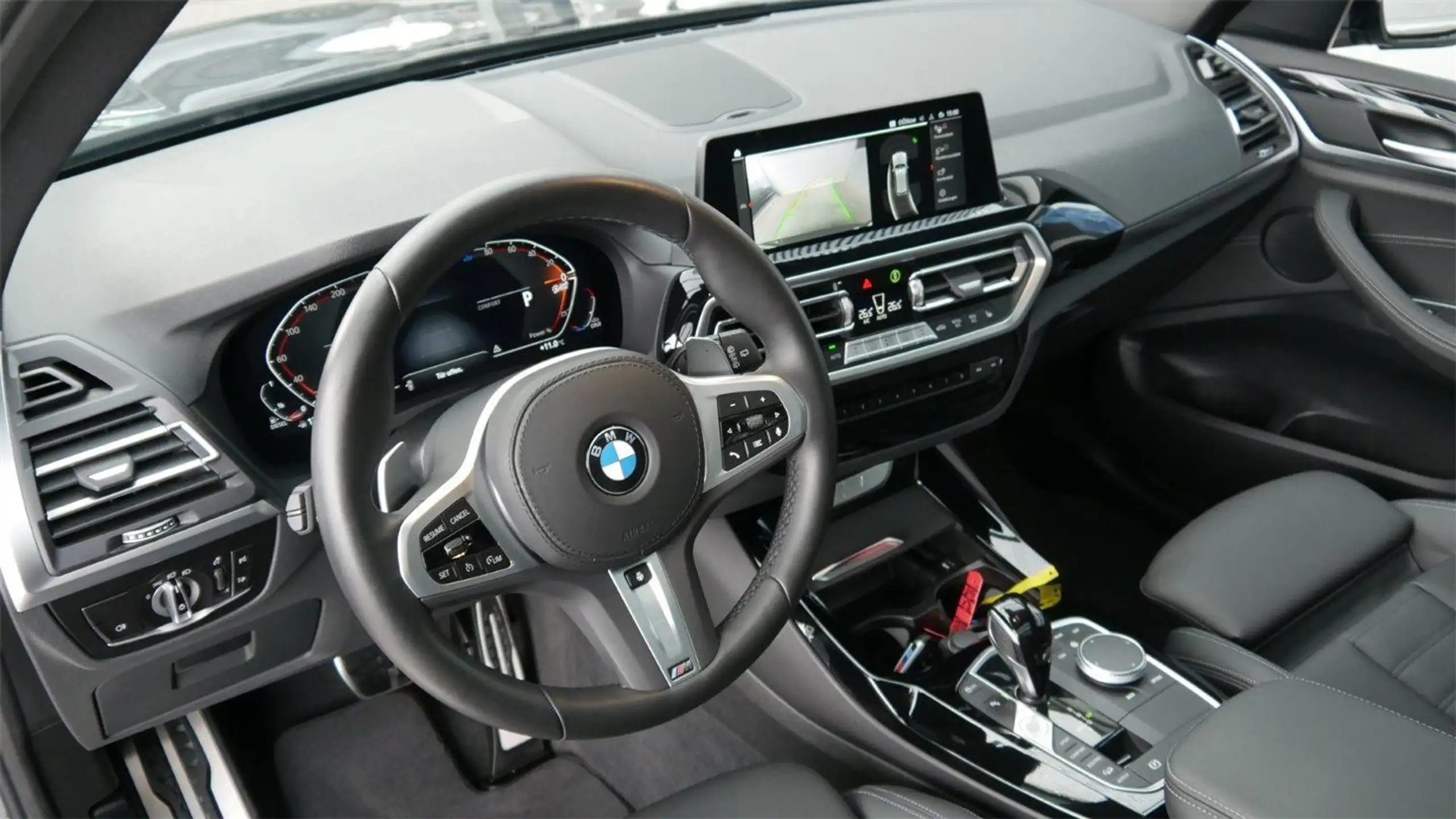 BMW - X3