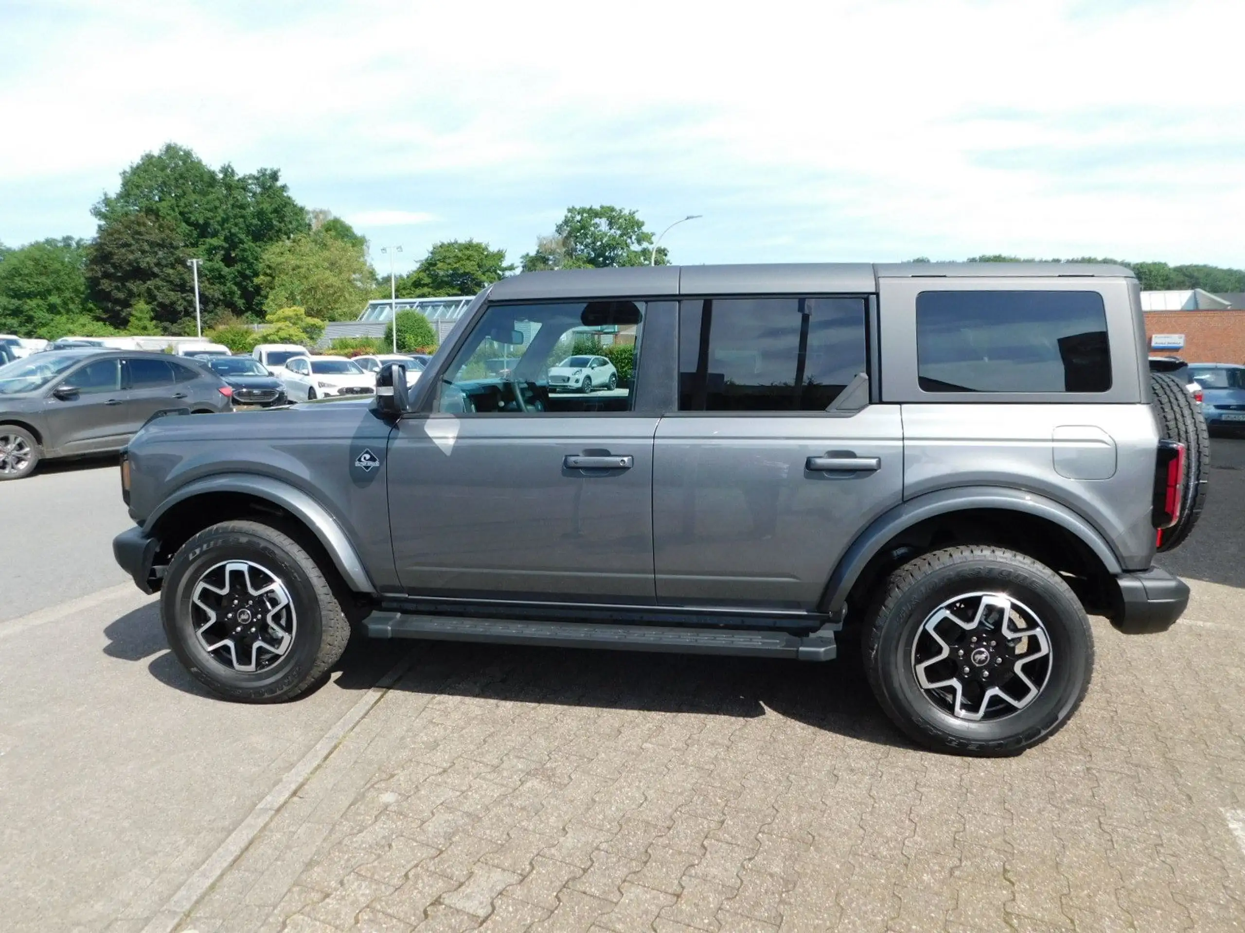 Ford - Bronco