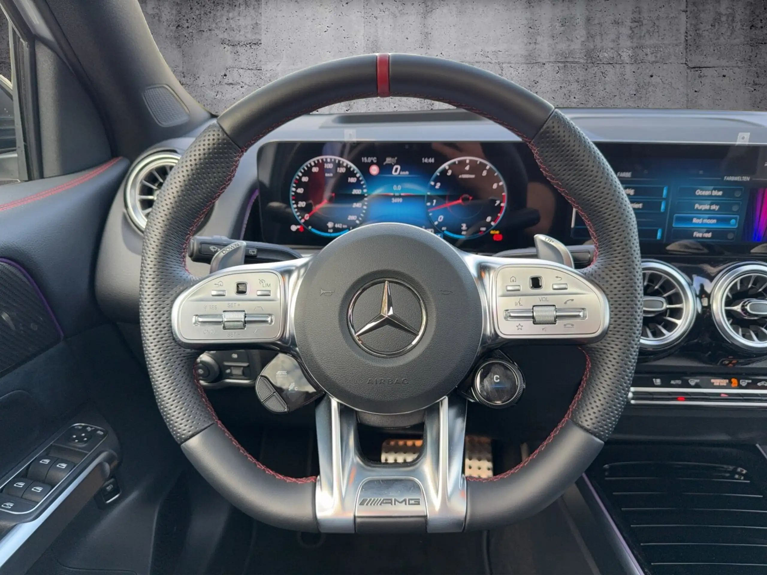 Mercedes-Benz - GLB 35 AMG