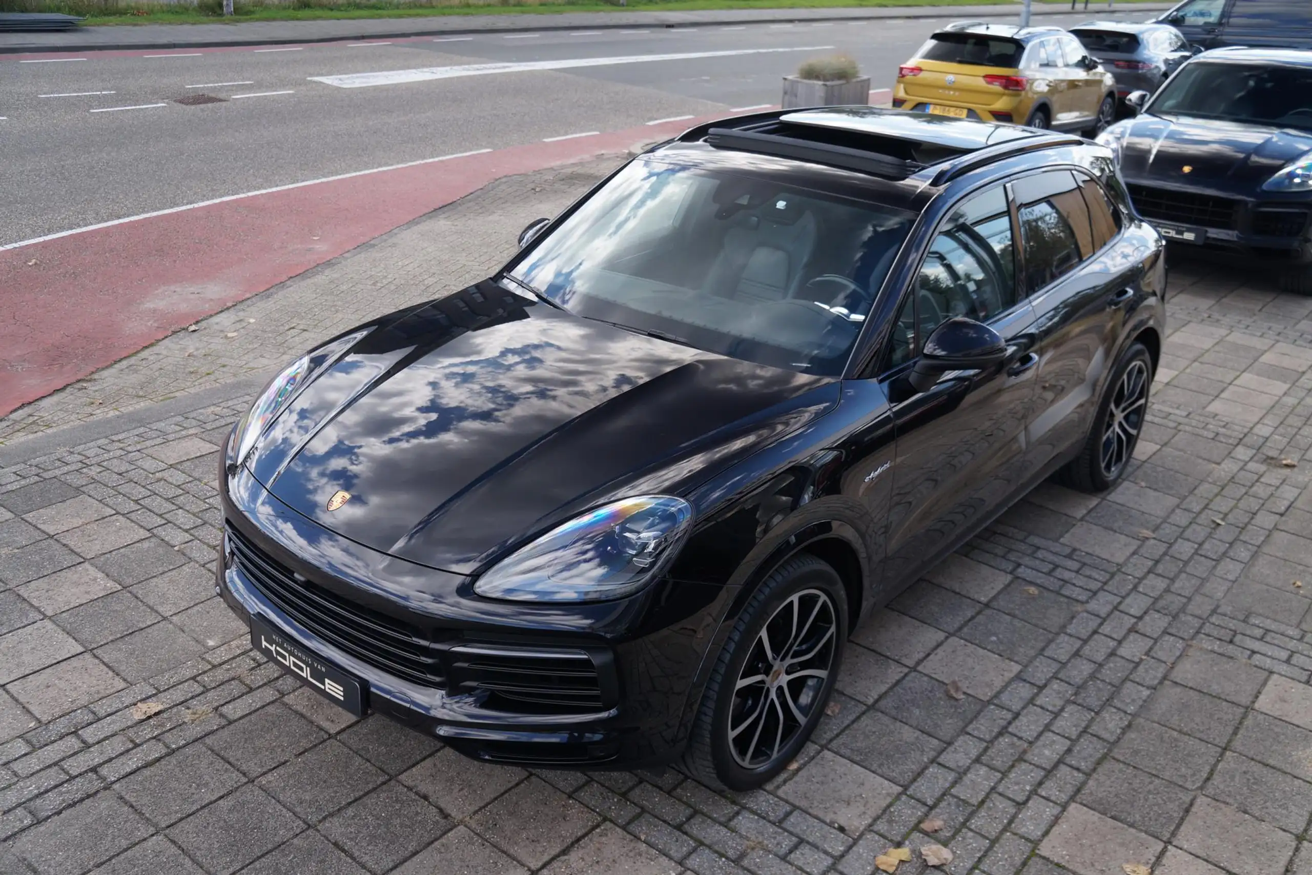 Porsche - Cayenne