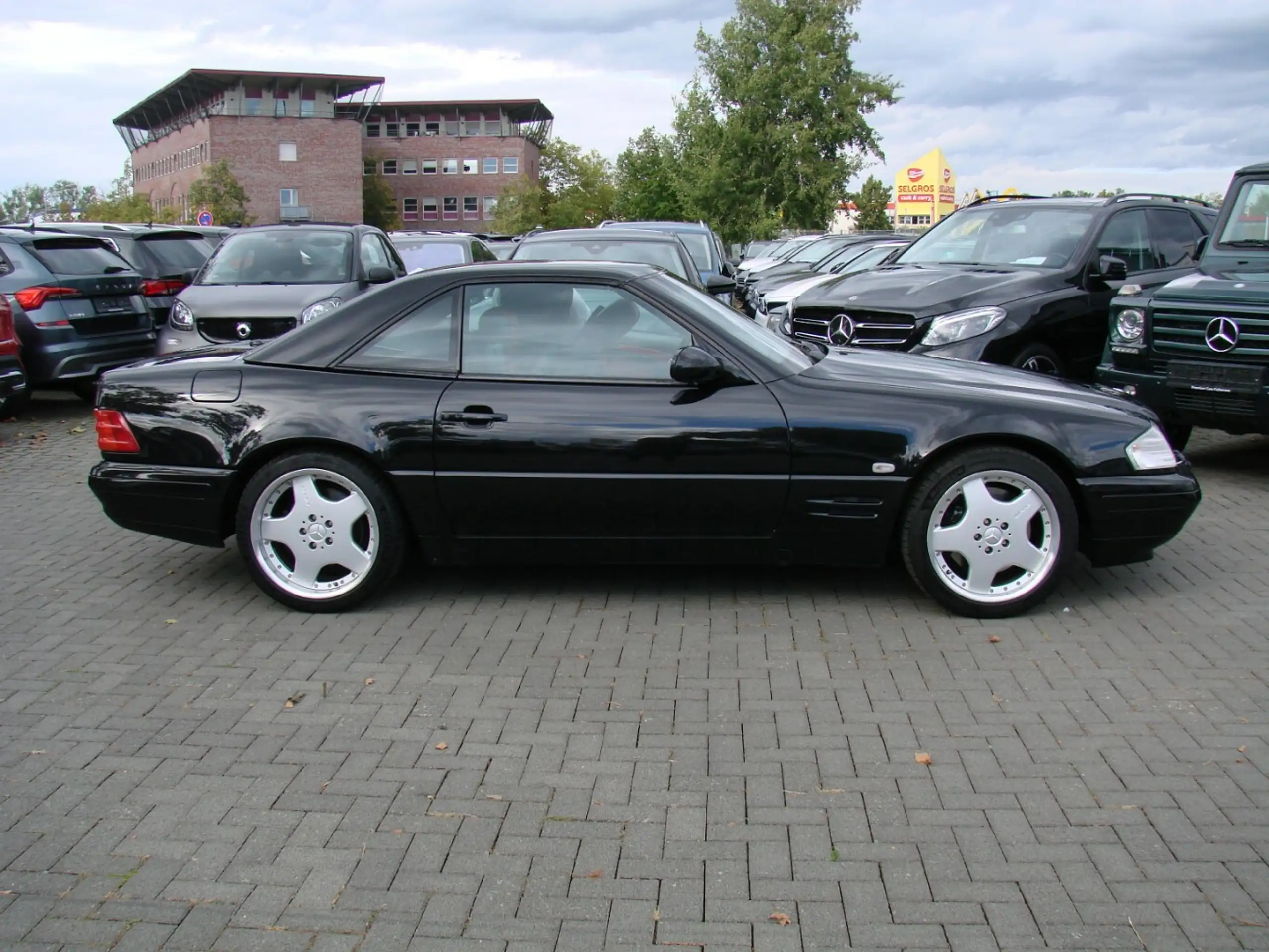 Mercedes-Benz - SL 500