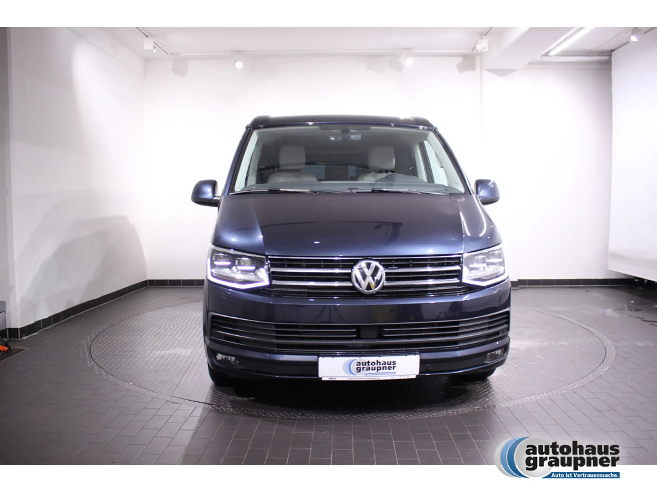 Volkswagen - T6 California