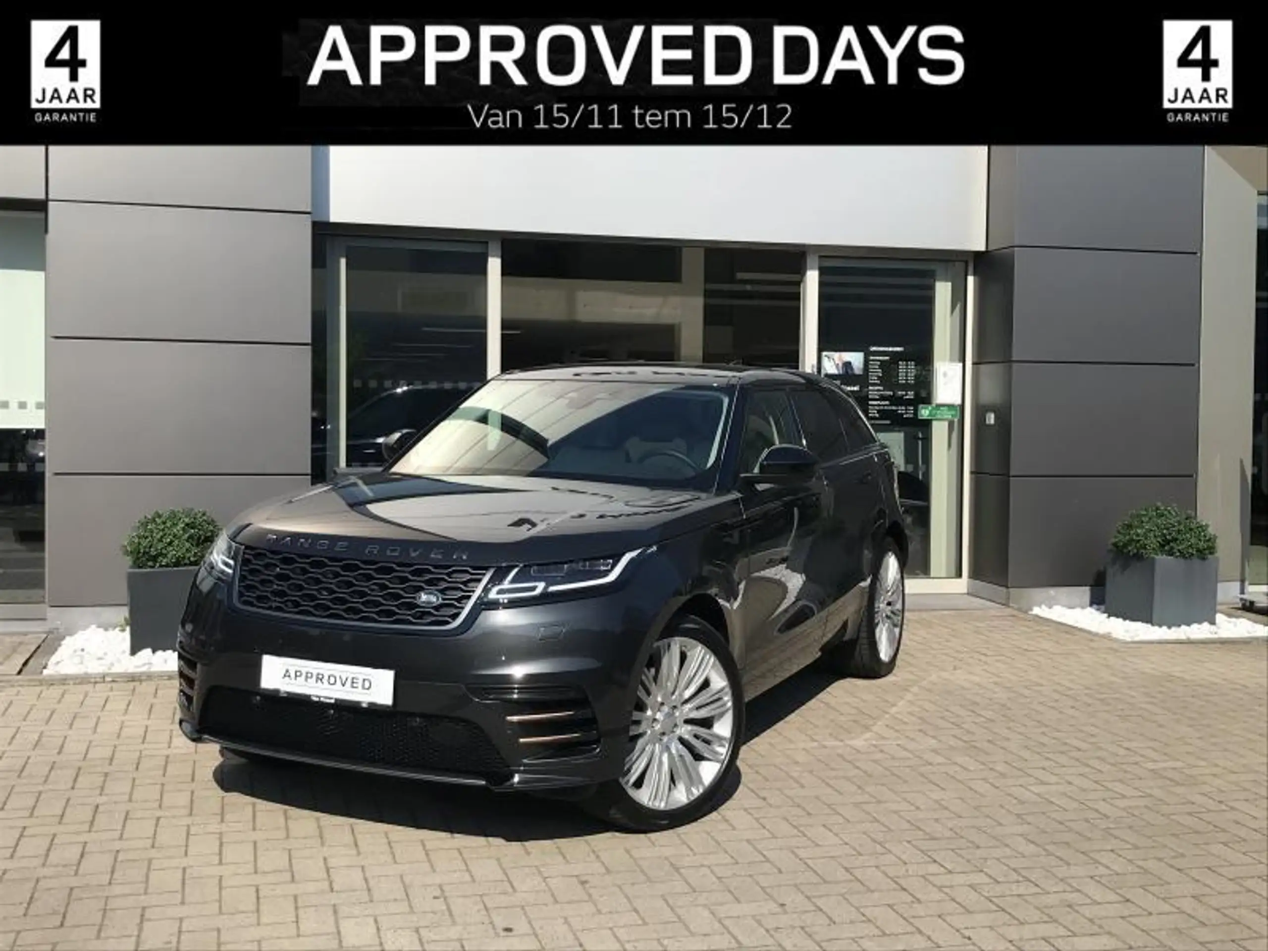 Land Rover - Range Rover Velar