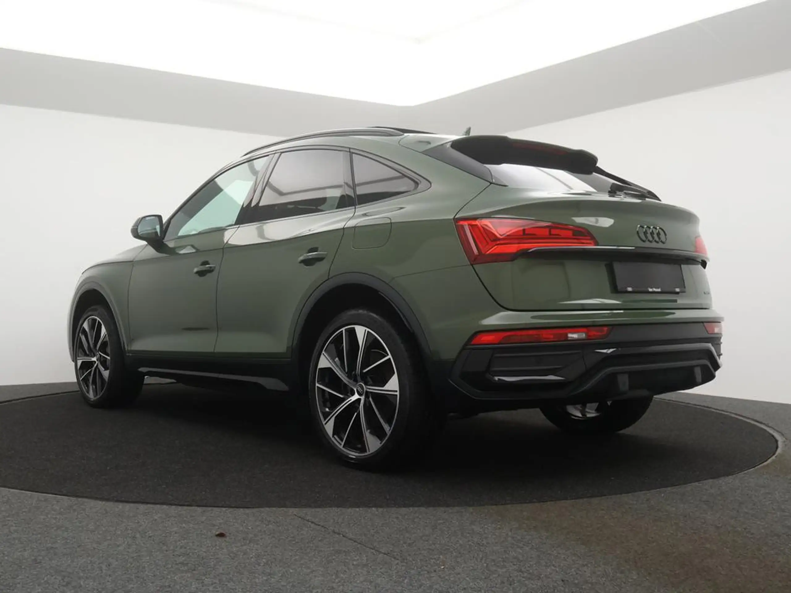 Audi - Q5